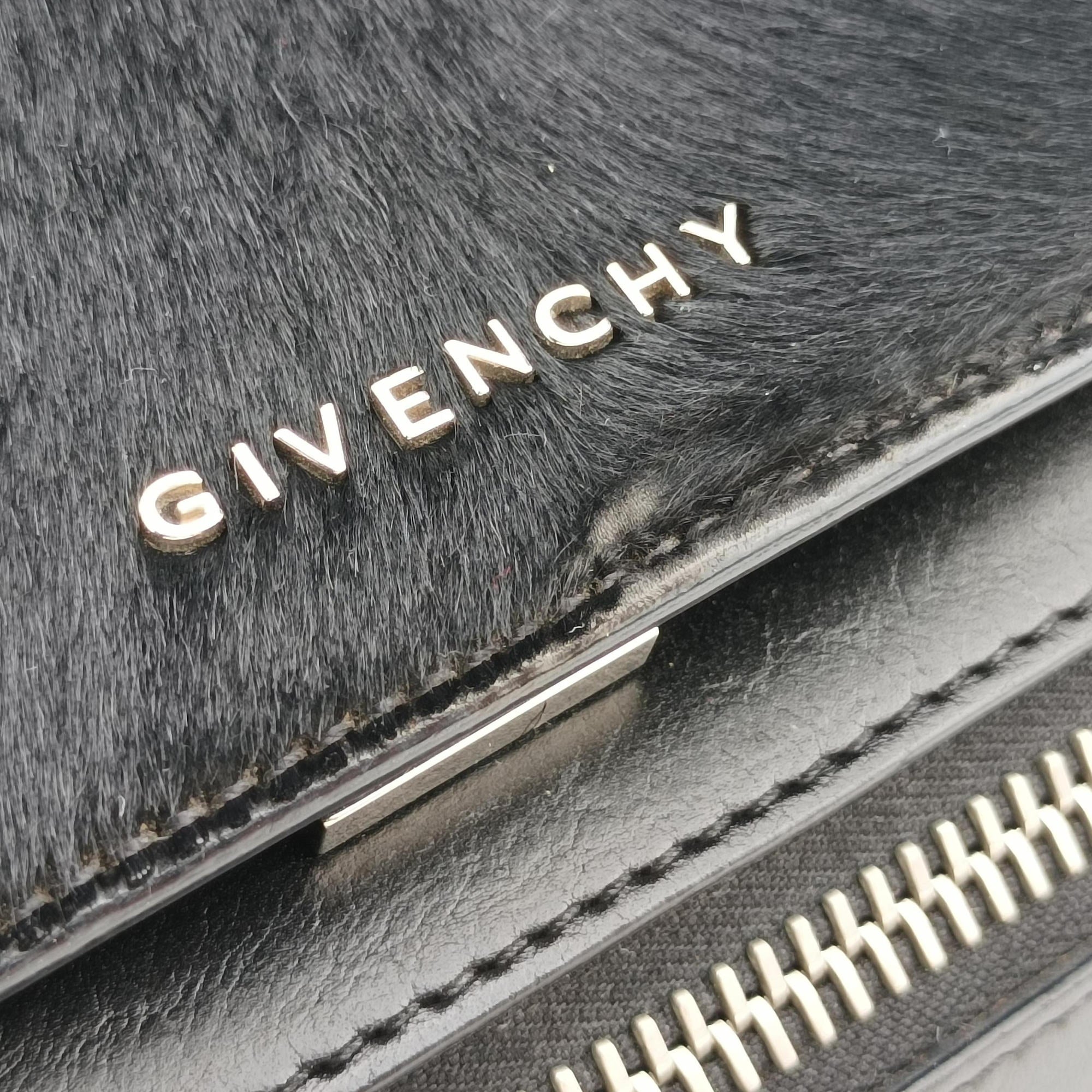 Secondhand Givenchy Pandora Box Black Leather × Ponyhair  shoulderbag | stylenewstar