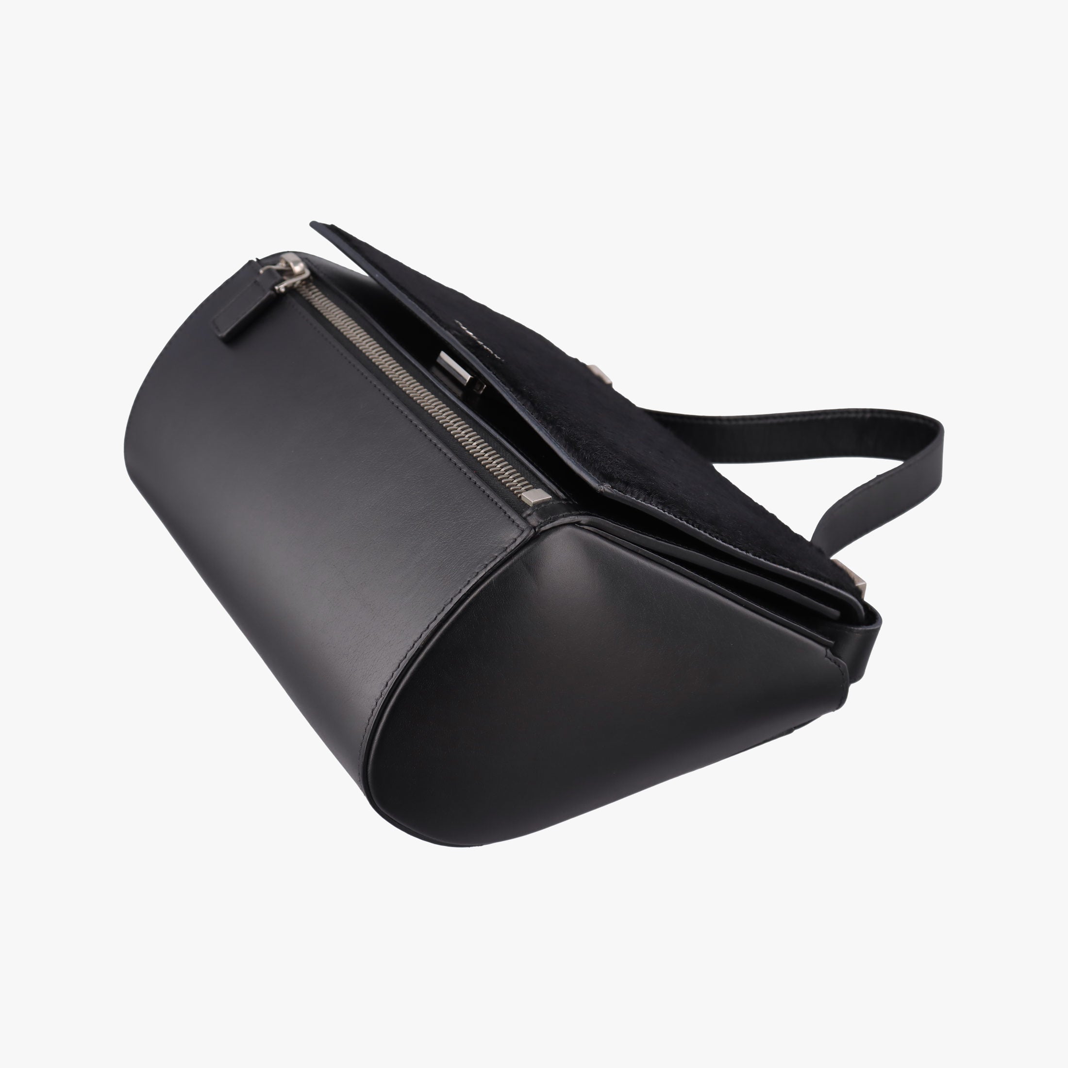 Secondhand Givenchy Pandora Box Black Leather × Ponyhair  shoulderbag | stylenewstar