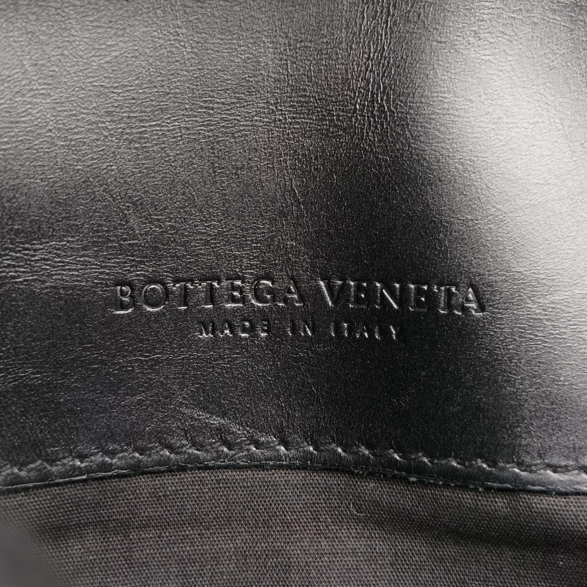 Pre-owned Bottega Veneta Intrecciato Black lambskin  handbag | stylenewstar