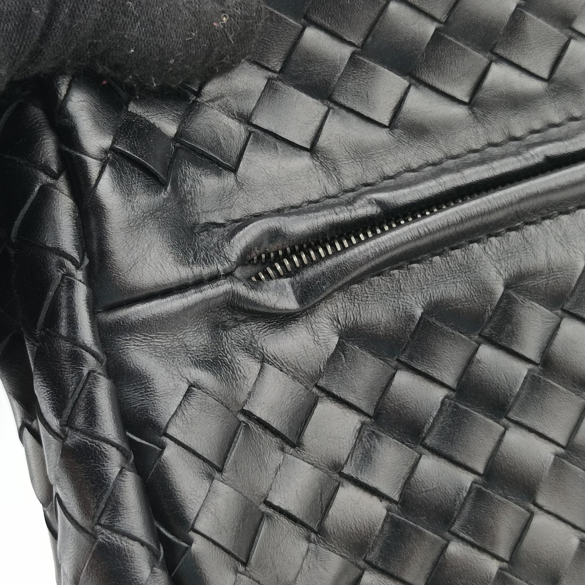 Pre-owned Bottega Veneta Intrecciato Black lambskin  handbag | stylenewstar