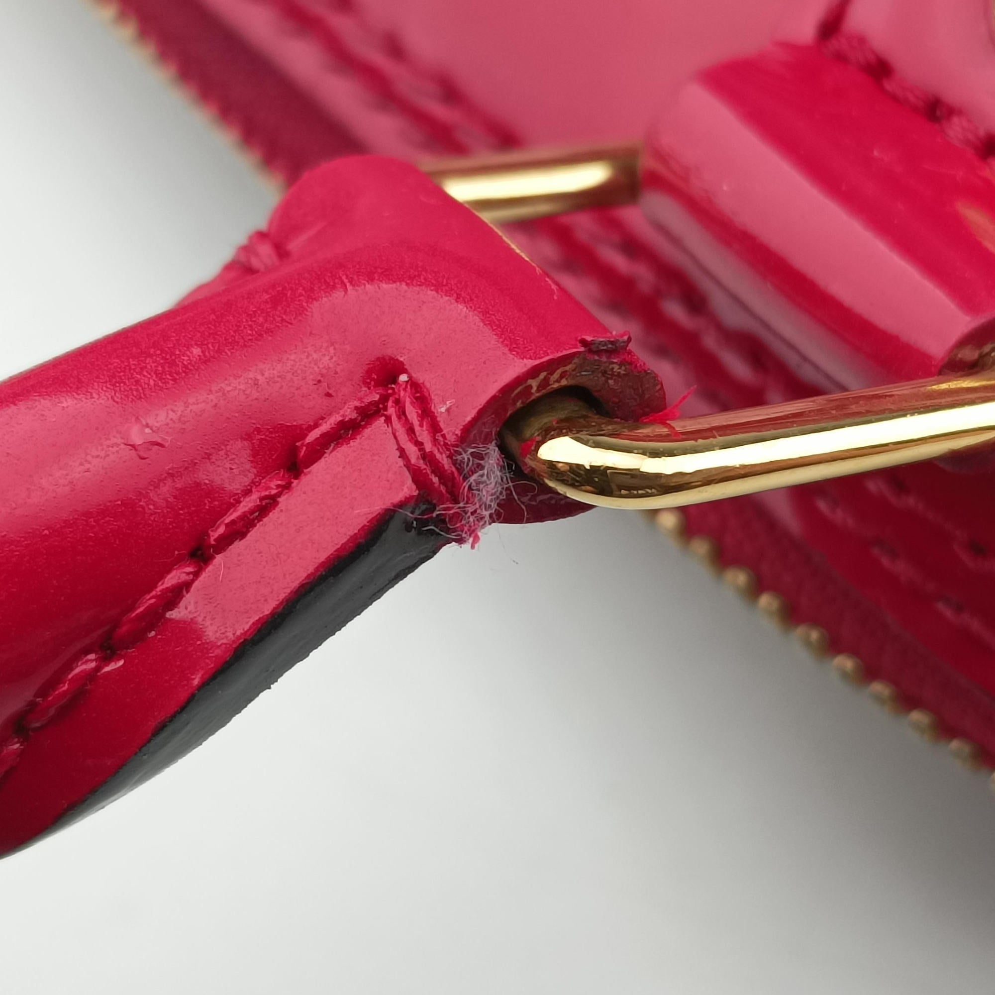 Secondhand Louis Vuitton Alma GM pomme d'amour Vernis M93596 handbag | stylenewstar