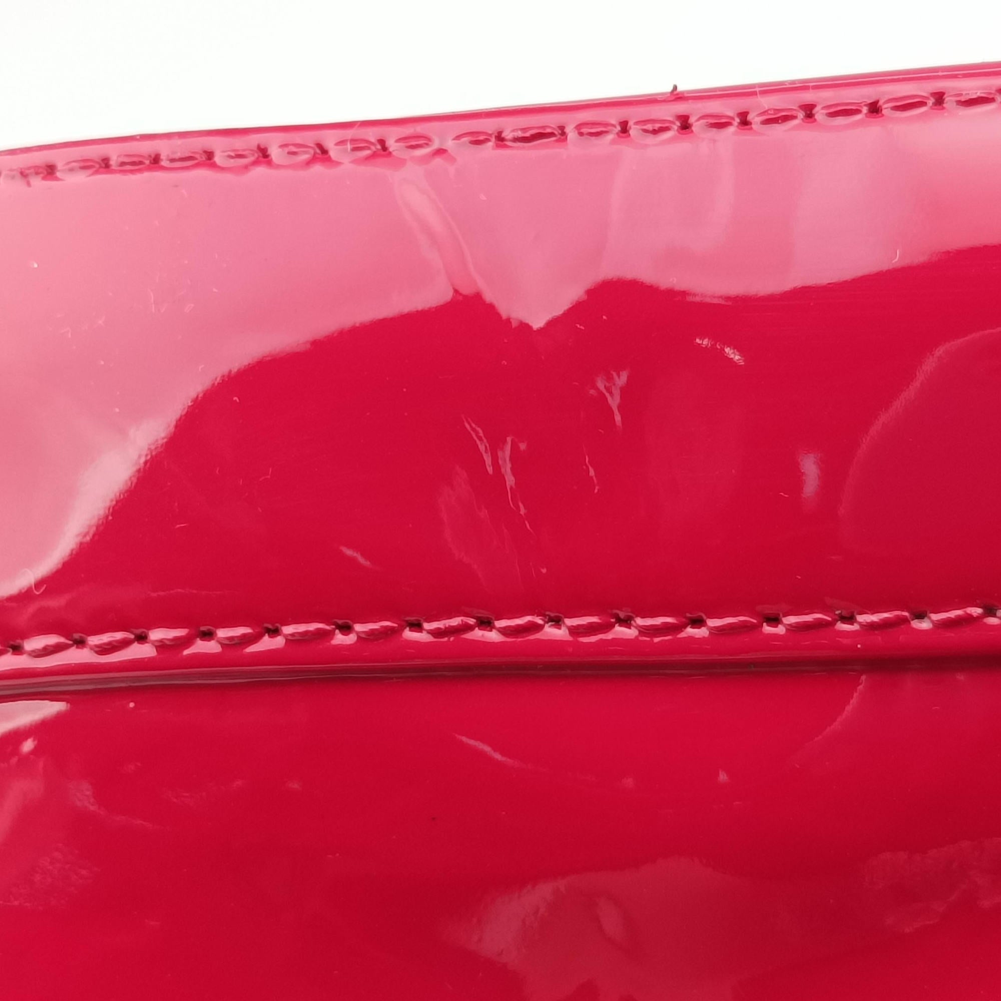 Secondhand Louis Vuitton Alma GM pomme d'amour Vernis M93596 handbag | stylenewstar