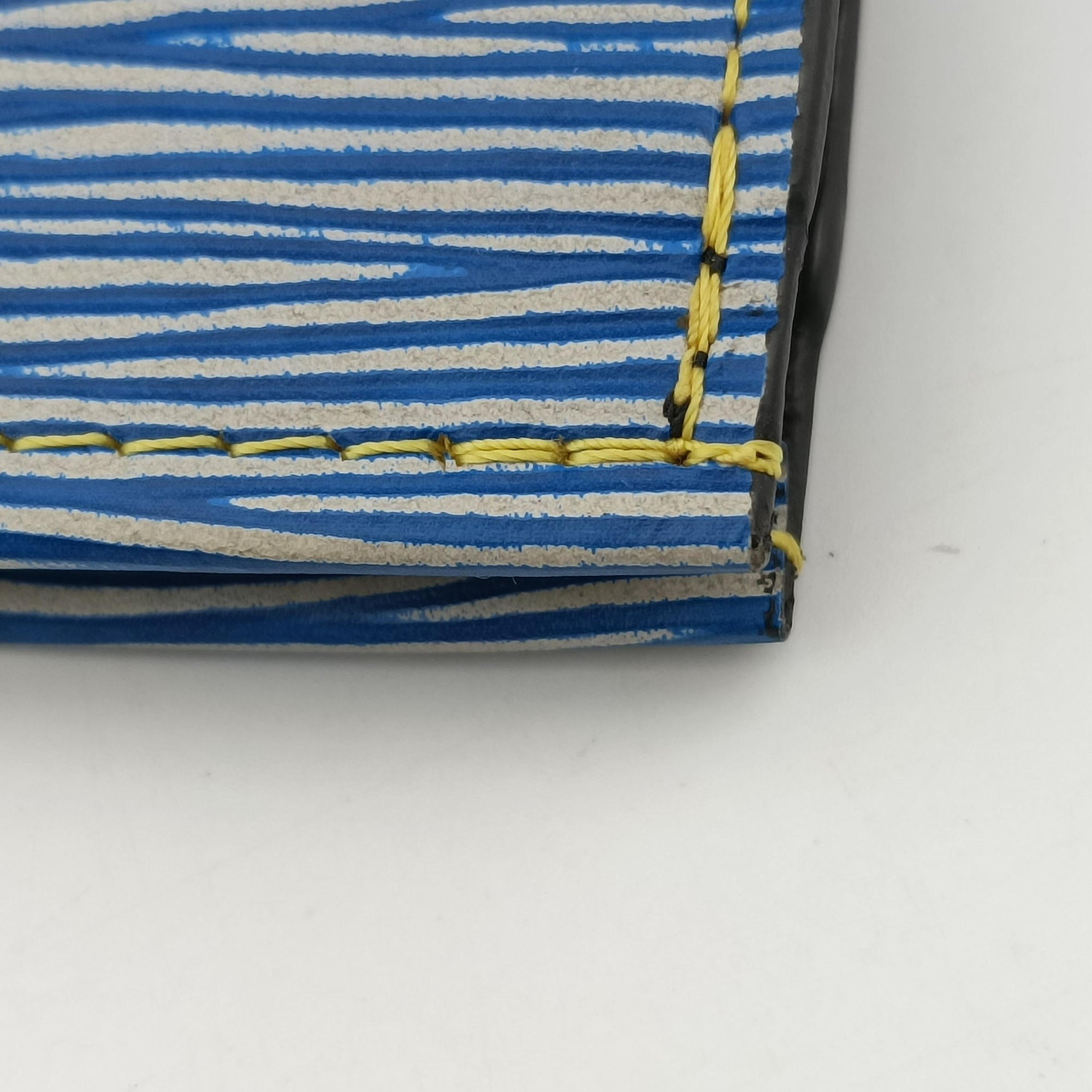Secondhand Louis Vuitton Poche Toilette Bag Denim Epi M54654 clutchbag | stylenewstar