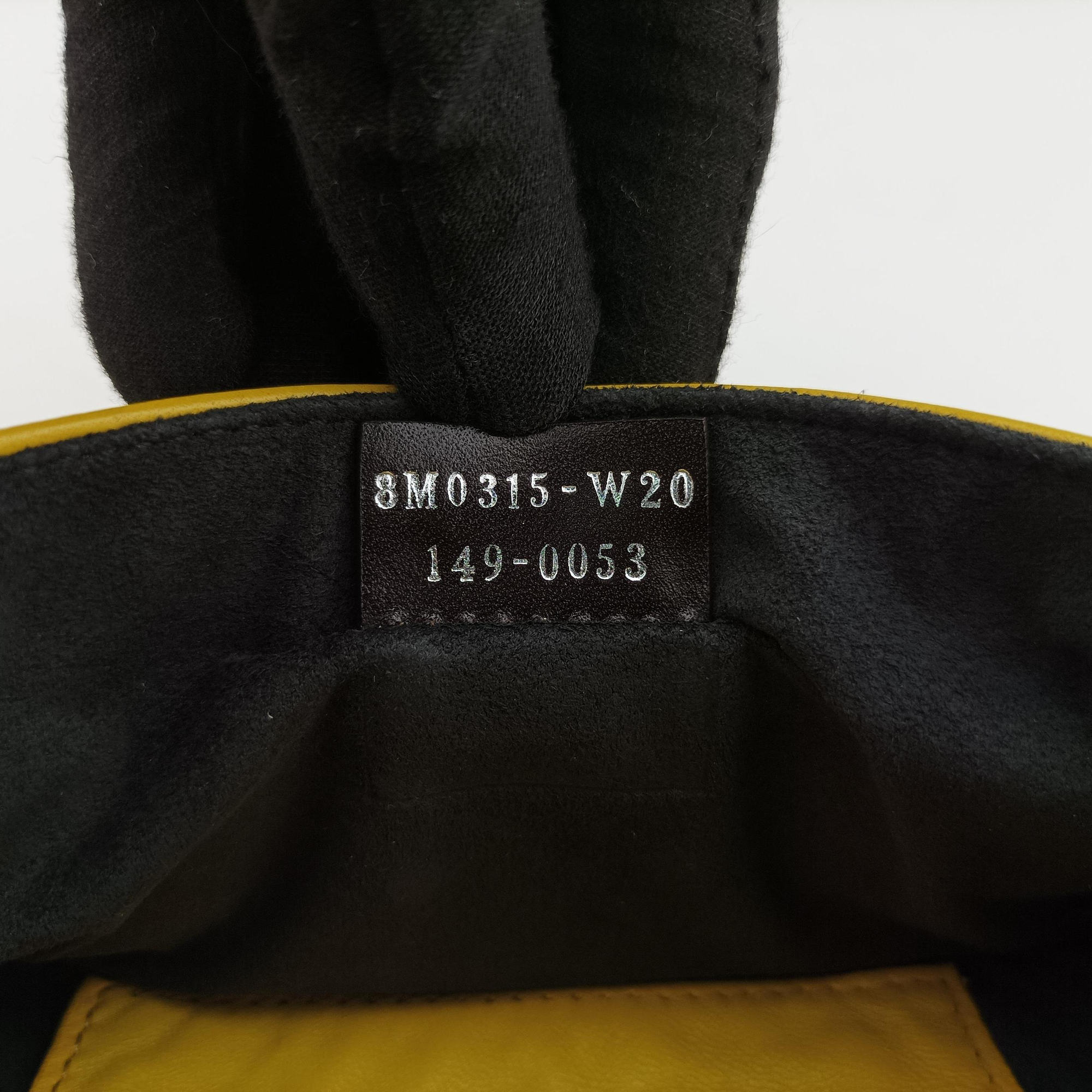 Pre-owned Fendi Mini Be Baguette Yellow × Black Leather 8M0315 shoulderbag | stylenewstar