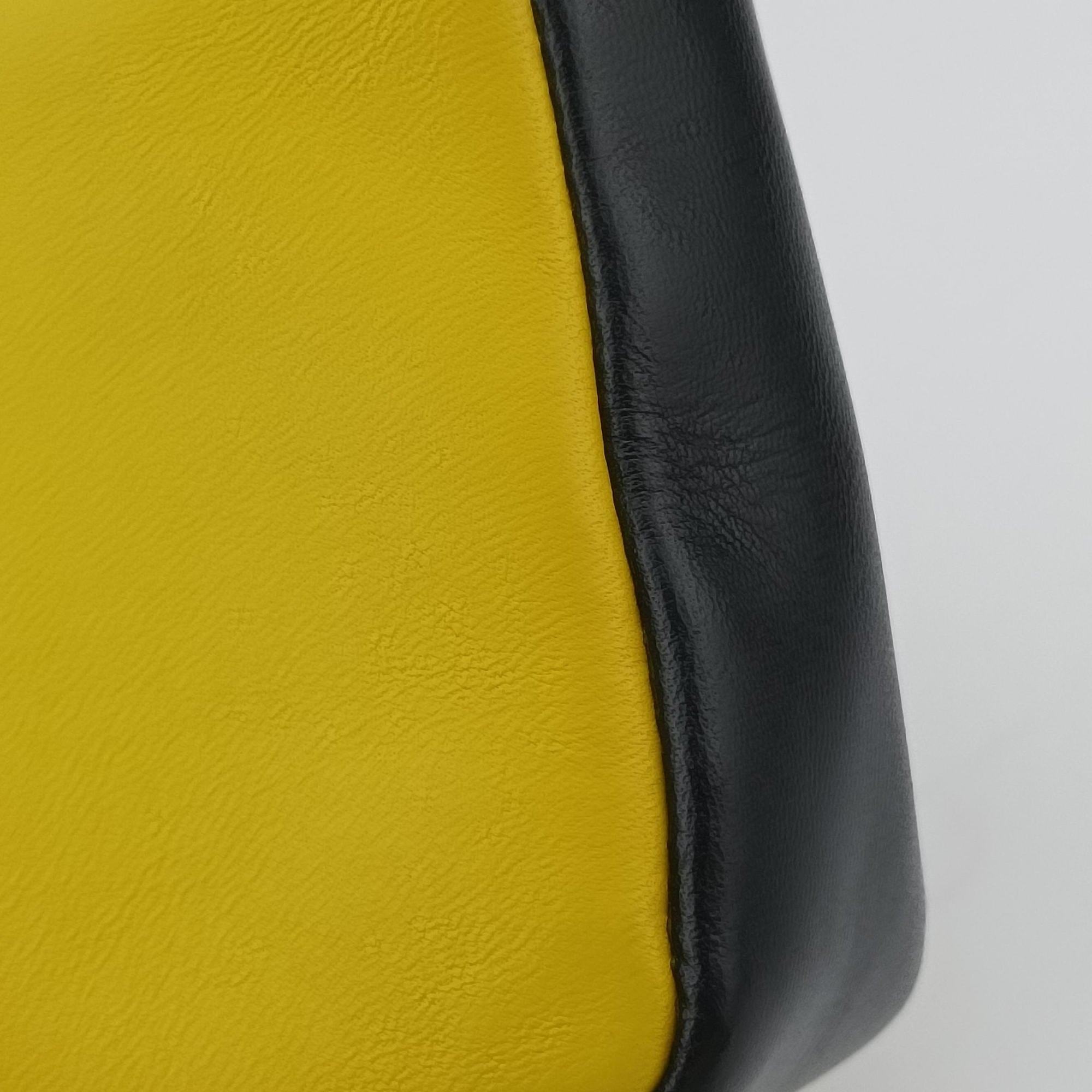 Pre-owned Fendi Mini Be Baguette Yellow × Black Leather 8M0315 shoulderbag | stylenewstar