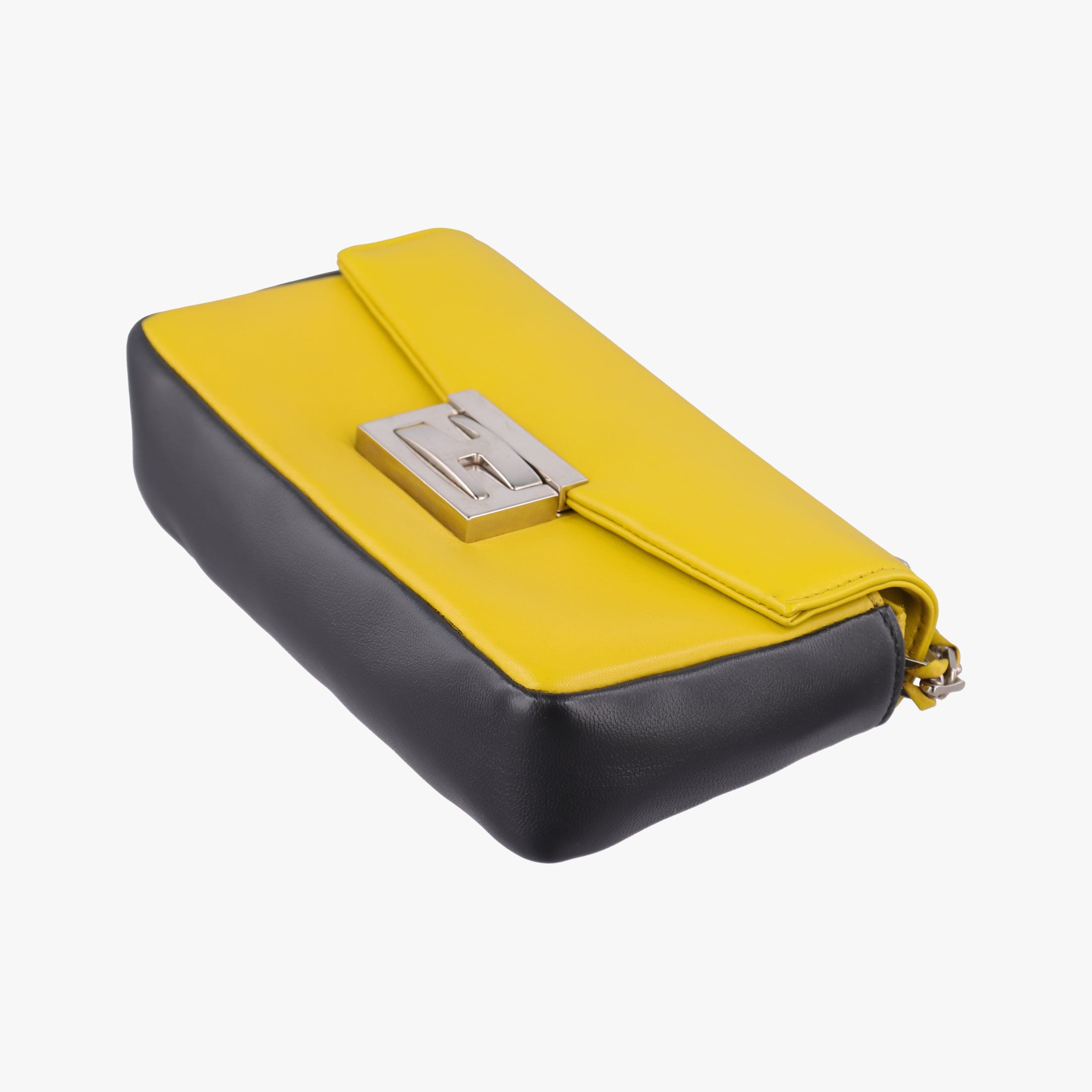 Pre-owned Fendi Mini Be Baguette Yellow × Black Leather 8M0315 shoulderbag | stylenewstar