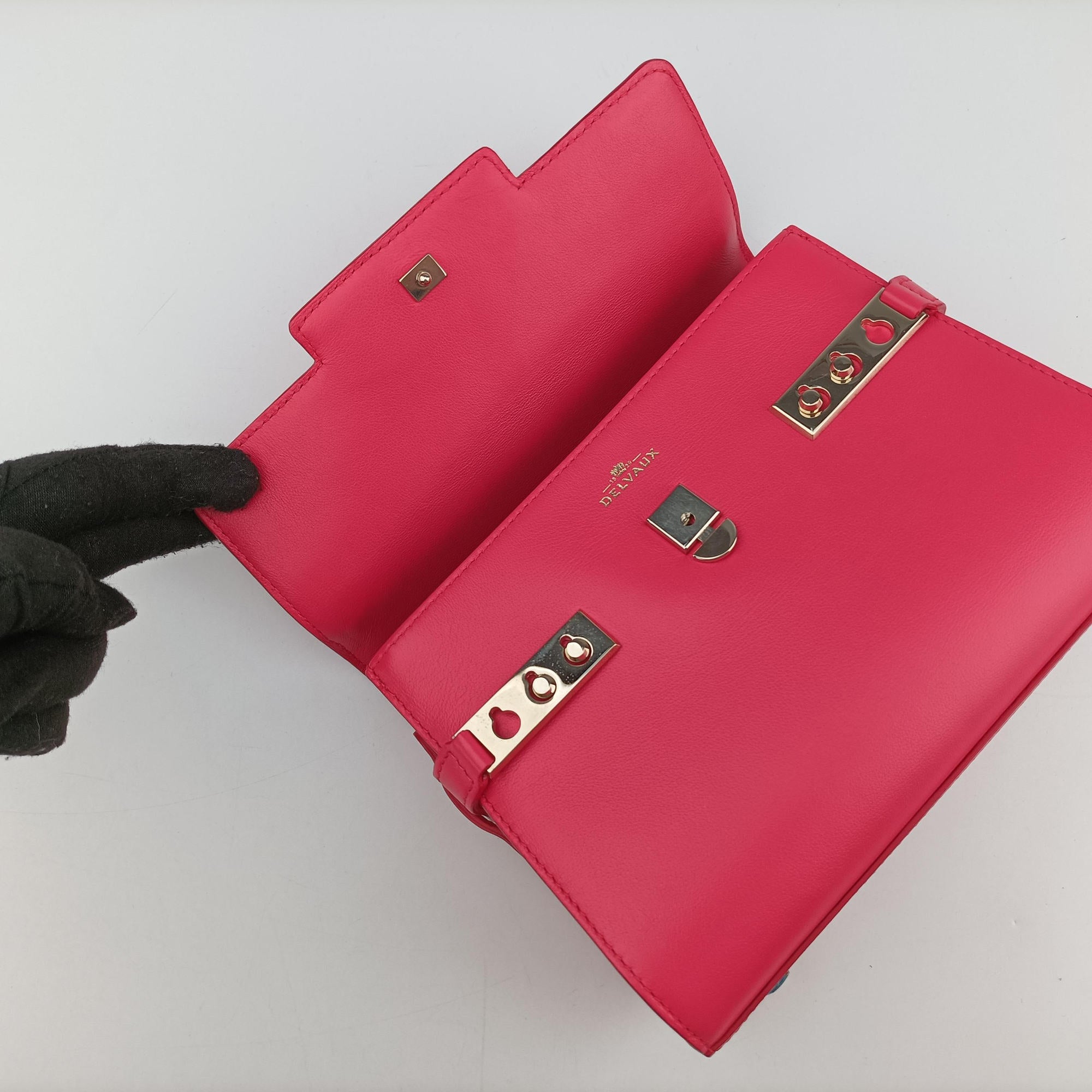 Pre-owned Delvaux Tempete Pink leather  shoulderbag | stylenewstar