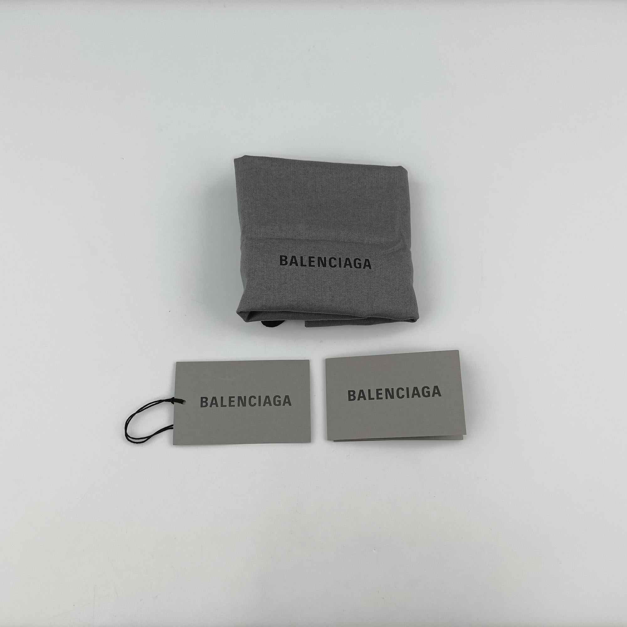 Pre-owned Balenciaga Le Cagole Green lambskin  shoulderbag | stylenewstar