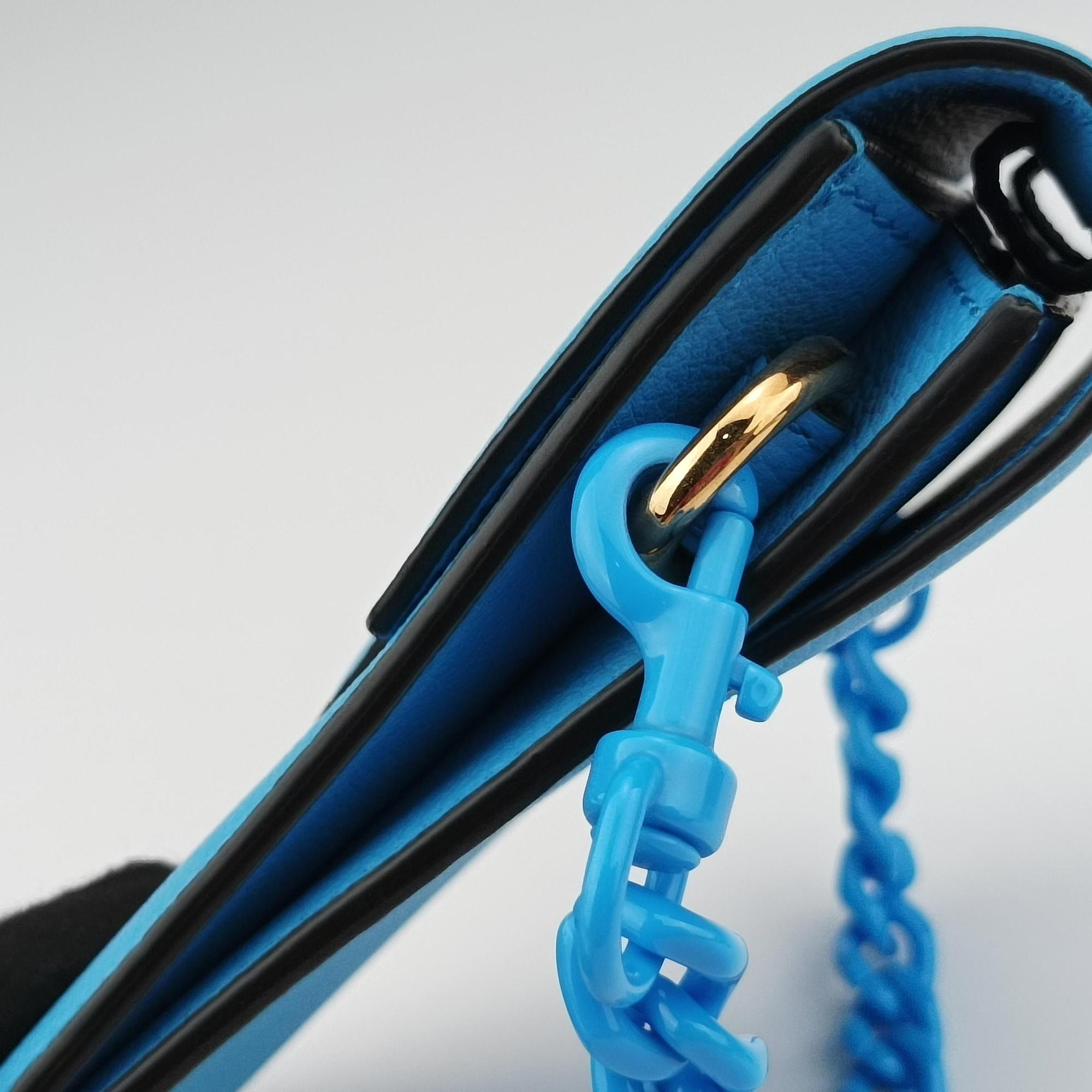 Secondhand VERSACE Medusa phone bag Blue Leather  shoulderbag | stylenewstar