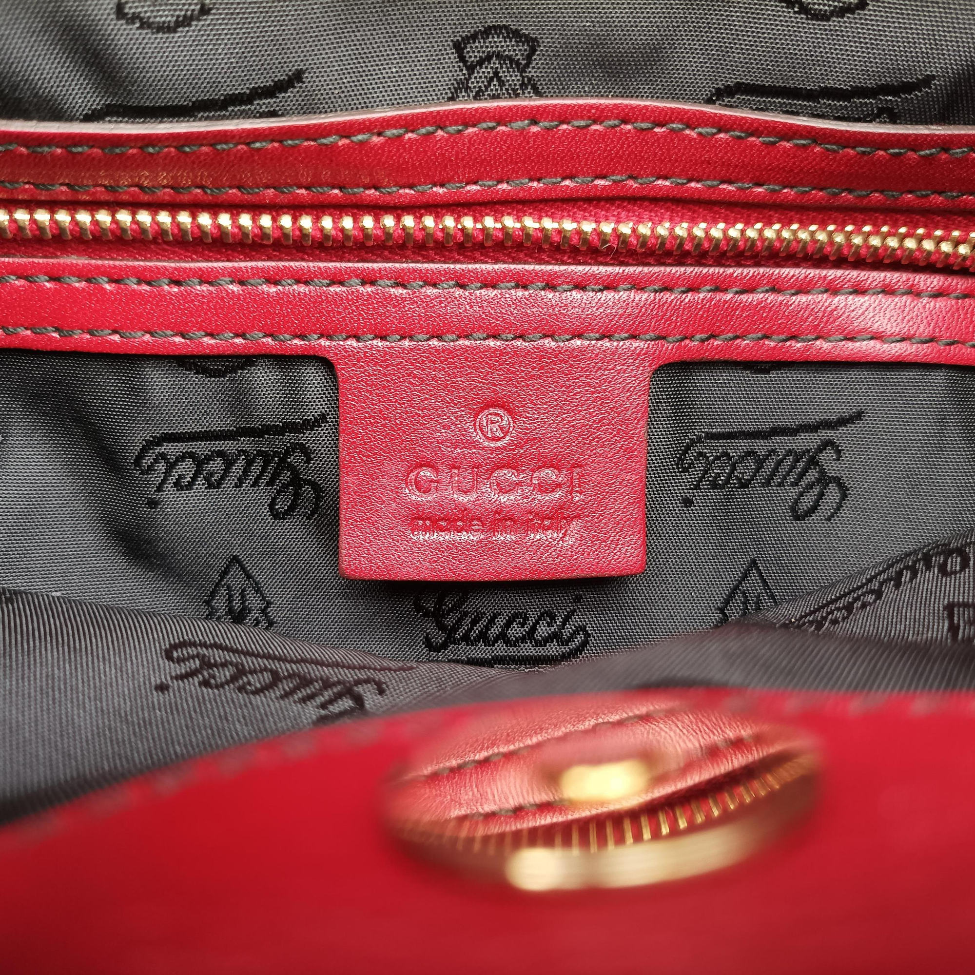 Pre-owned Gucci Queen Red Leather × Coated Canvas 189885 shoulderbag | stylenewstar
