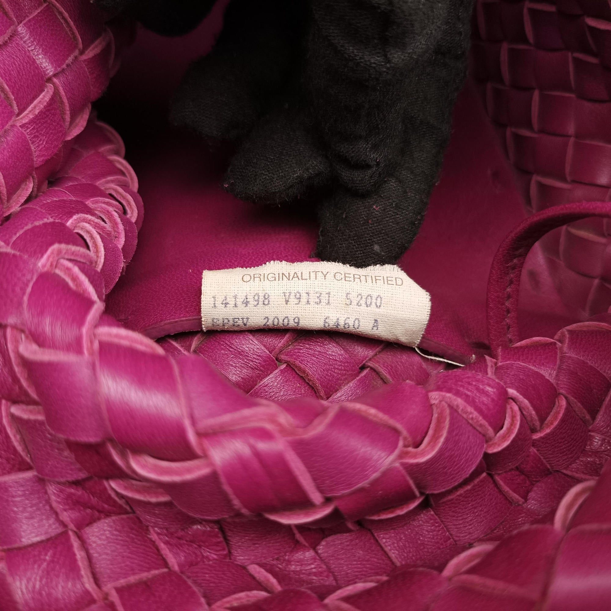 Vintage Bottega Veneta CABAT Rose lambskin  shoulderbag | stylenewstar