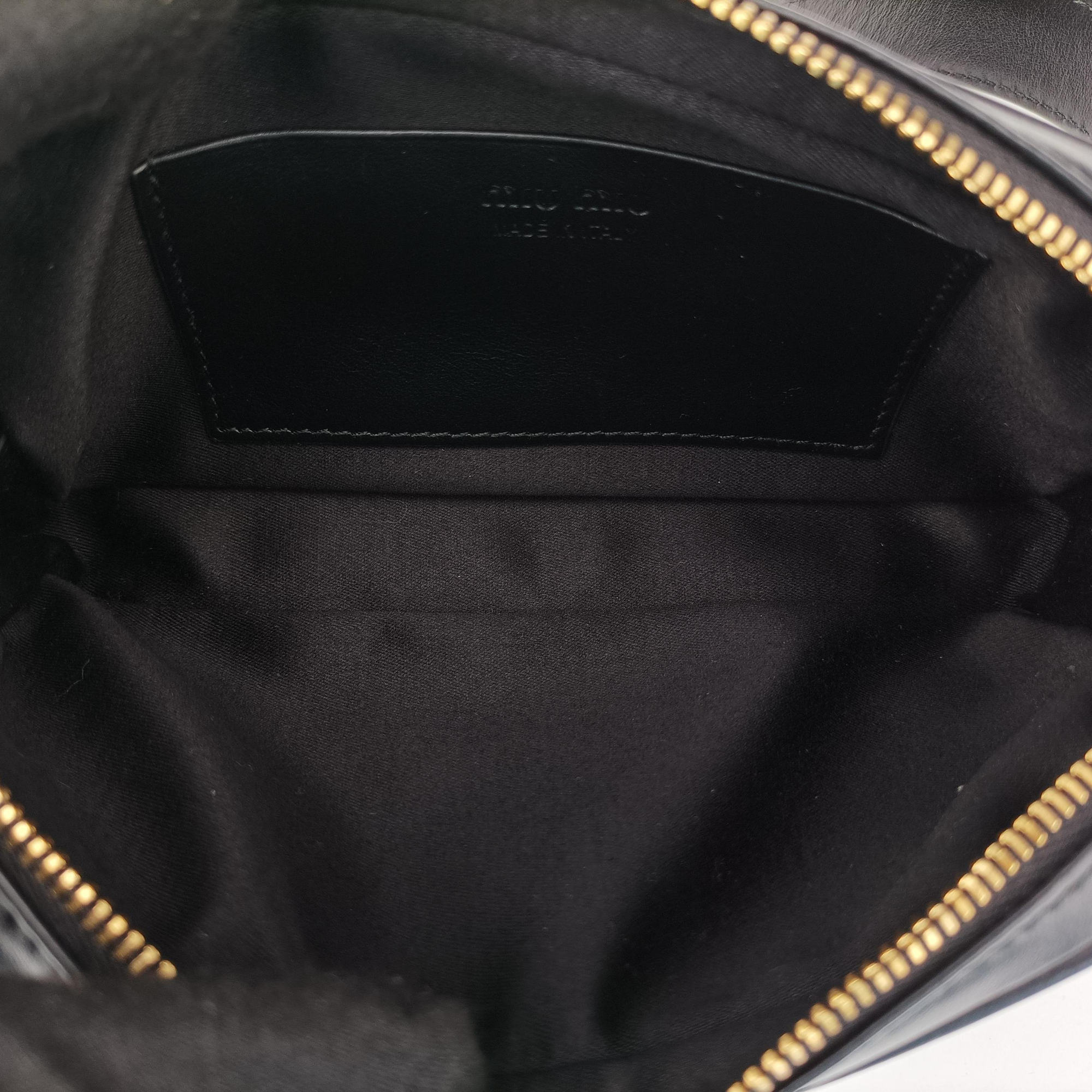 Pre-owned Miu Miu Logo belt Black leather  bum bag/waist bag | stylenewstar