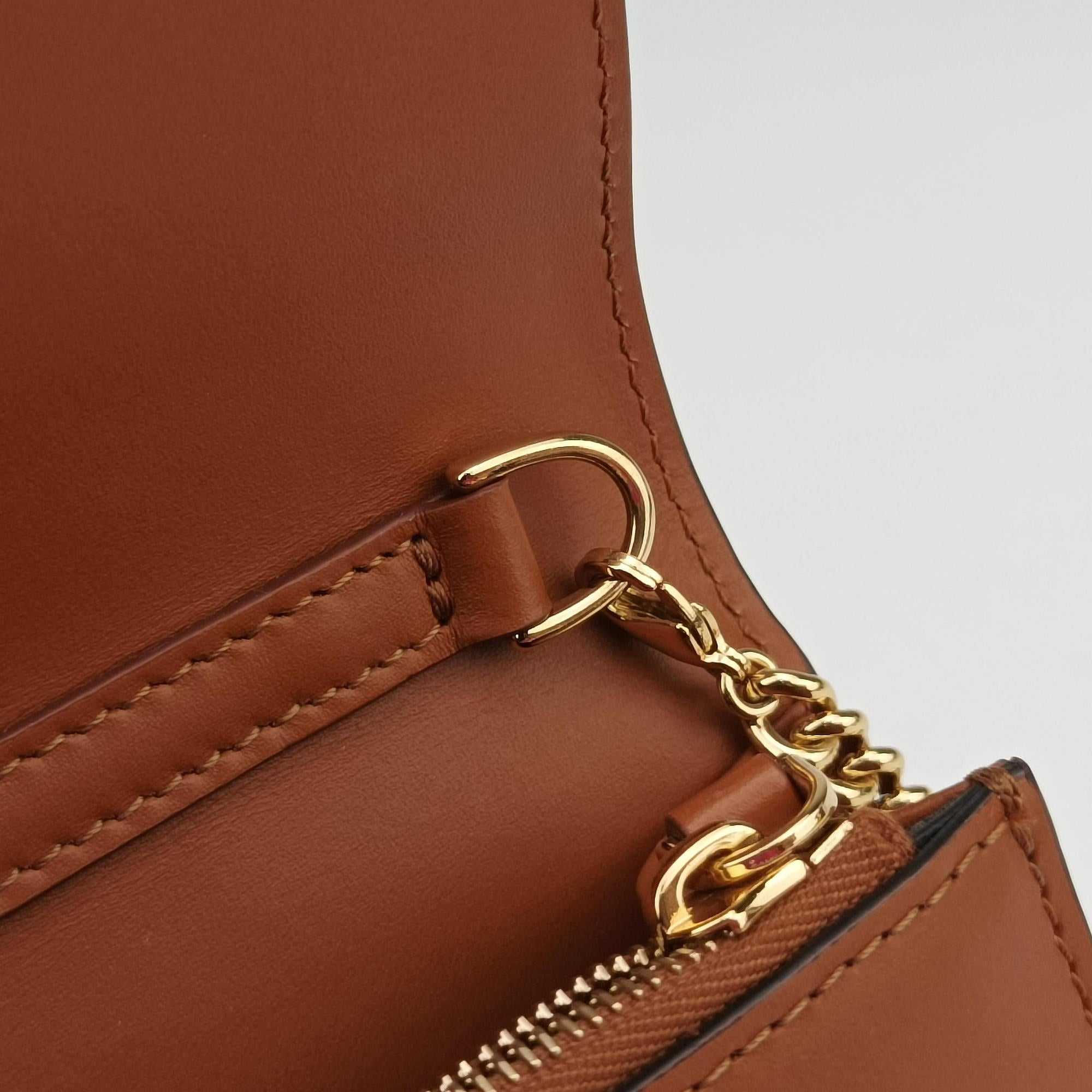 Vintage Fendi Roma Logo woc Brown Leather 8BS006 shoulderbag | stylenewstar