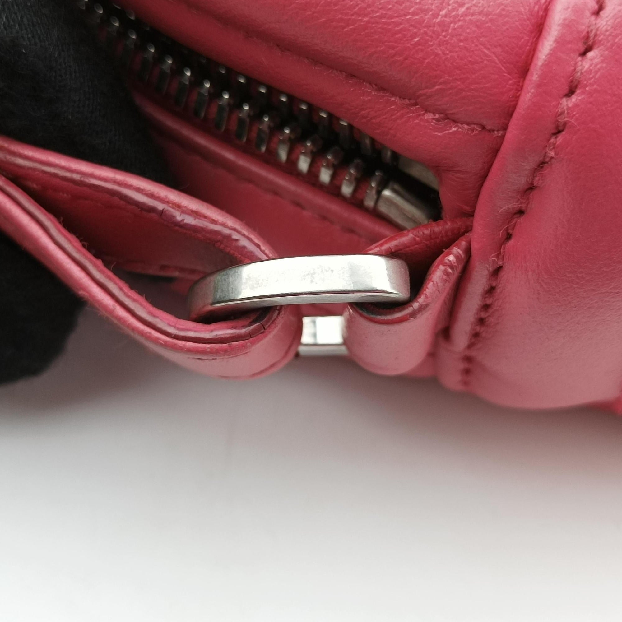 Vintage Prada Diagramme Pink leather 1BH084 shoulderbag | stylenewstar