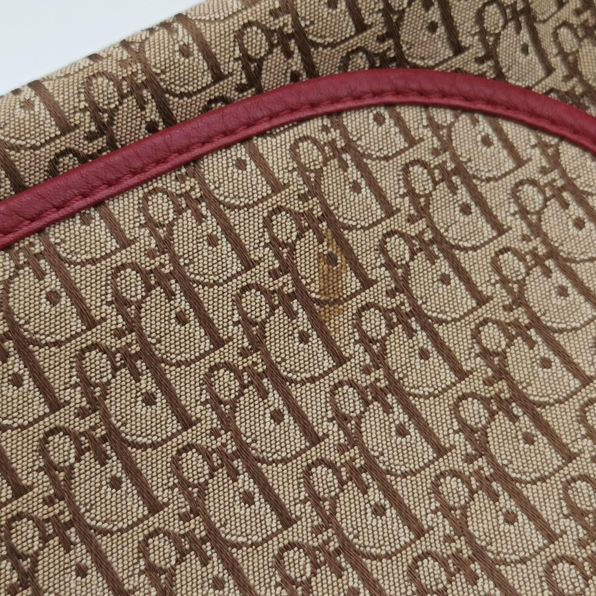 Pre-owned Christian Dior Street Chic Messenger Red × Brown Jacquard Canvas×Leather  shoulderbag | stylenewstar