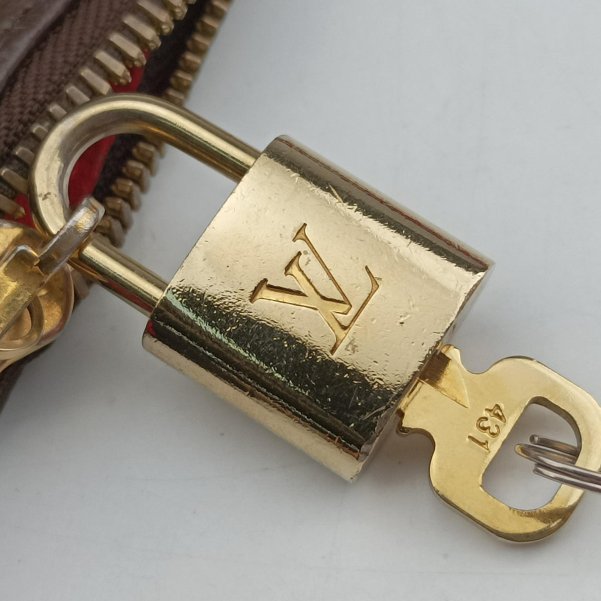 Pre-owned Louis Vuitton ESTRELA brown×COQUELICOT Monogram Canvas×calf leather M51193 shoulderbag | stylenewstar