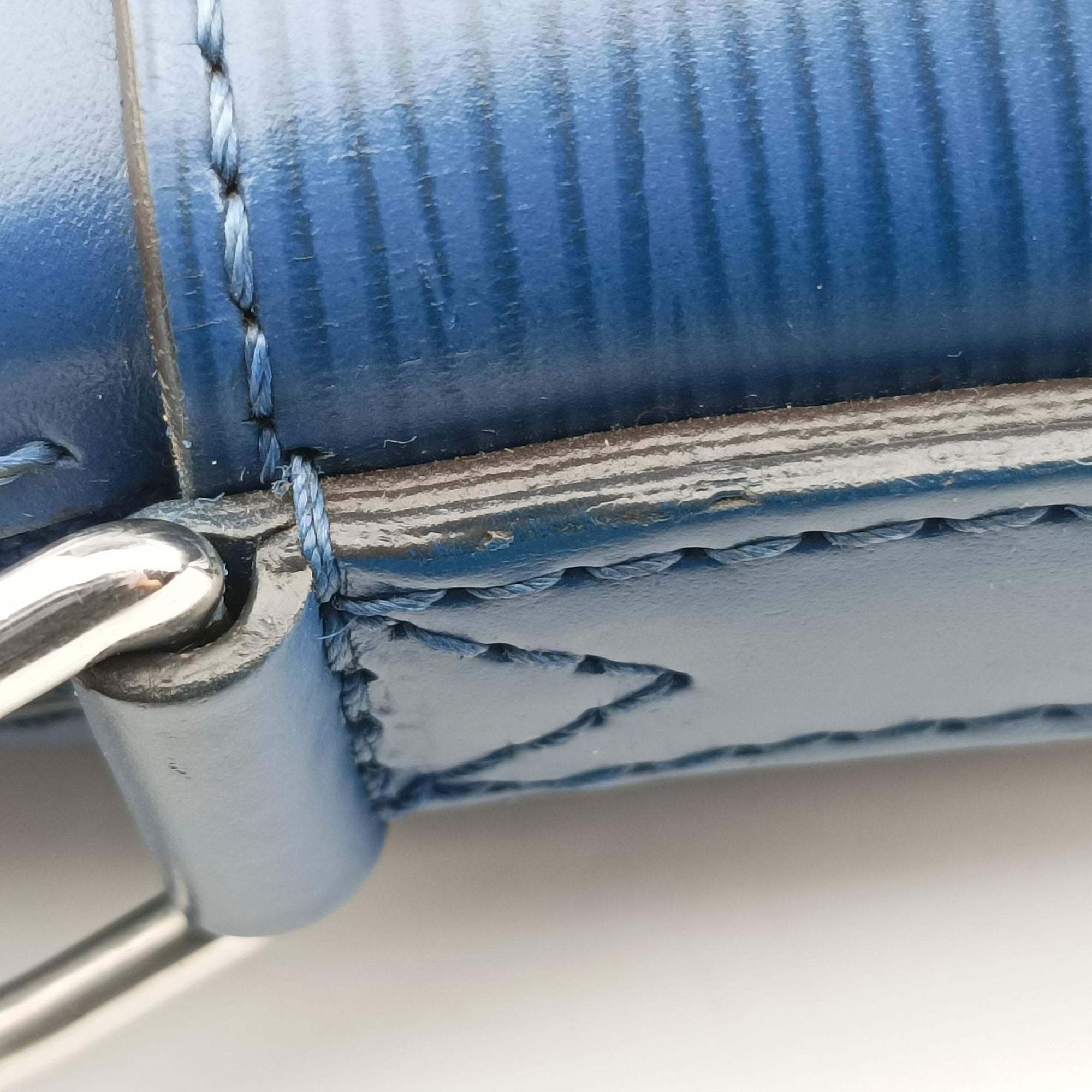Pre-owned Louis Vuitton Oliver Briefcase Blue Oxford Epi M51691 shoulderbag | stylenewstar