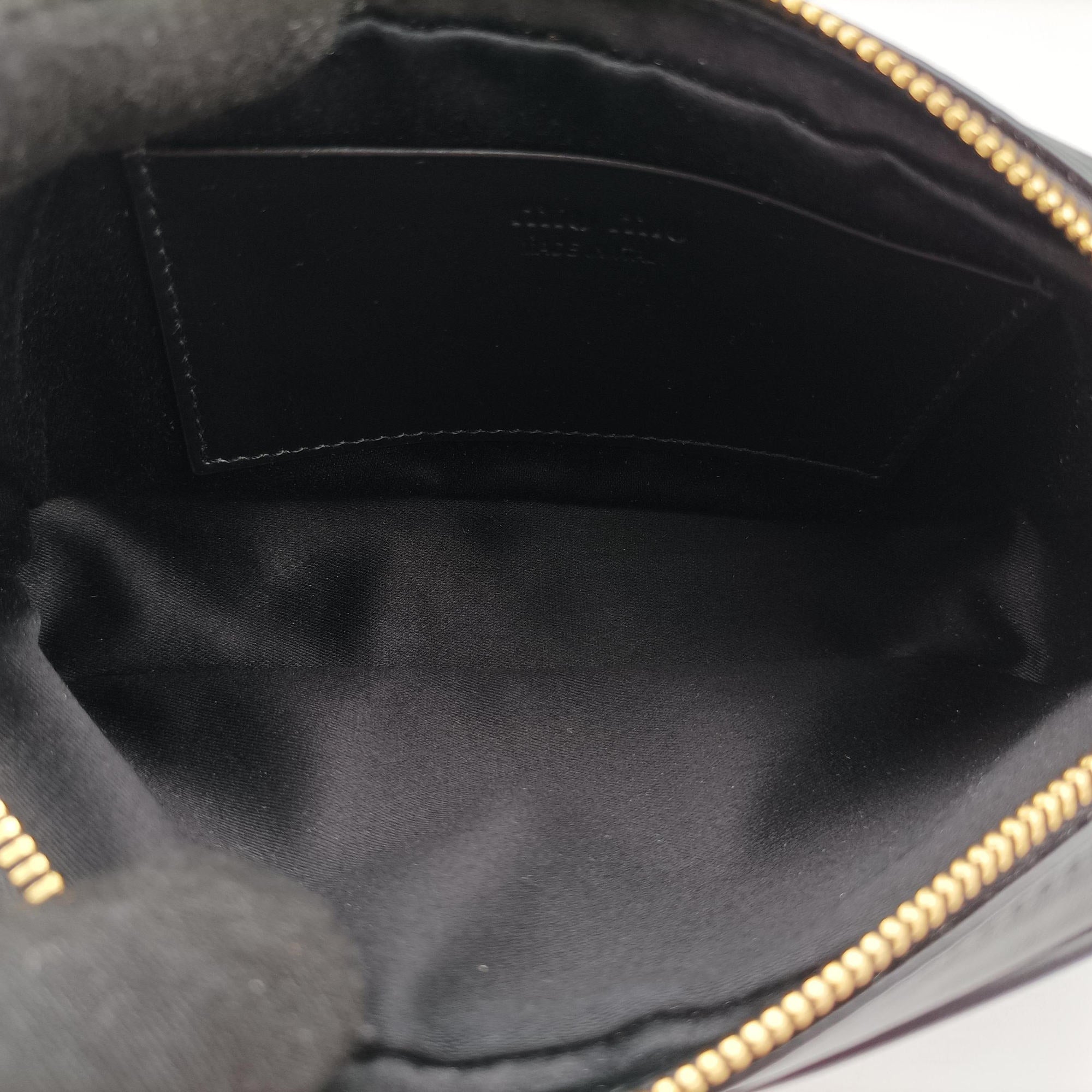 Pre-owned Miu Miu Logo belt Black leather  bum bag/waist bag | stylenewstar