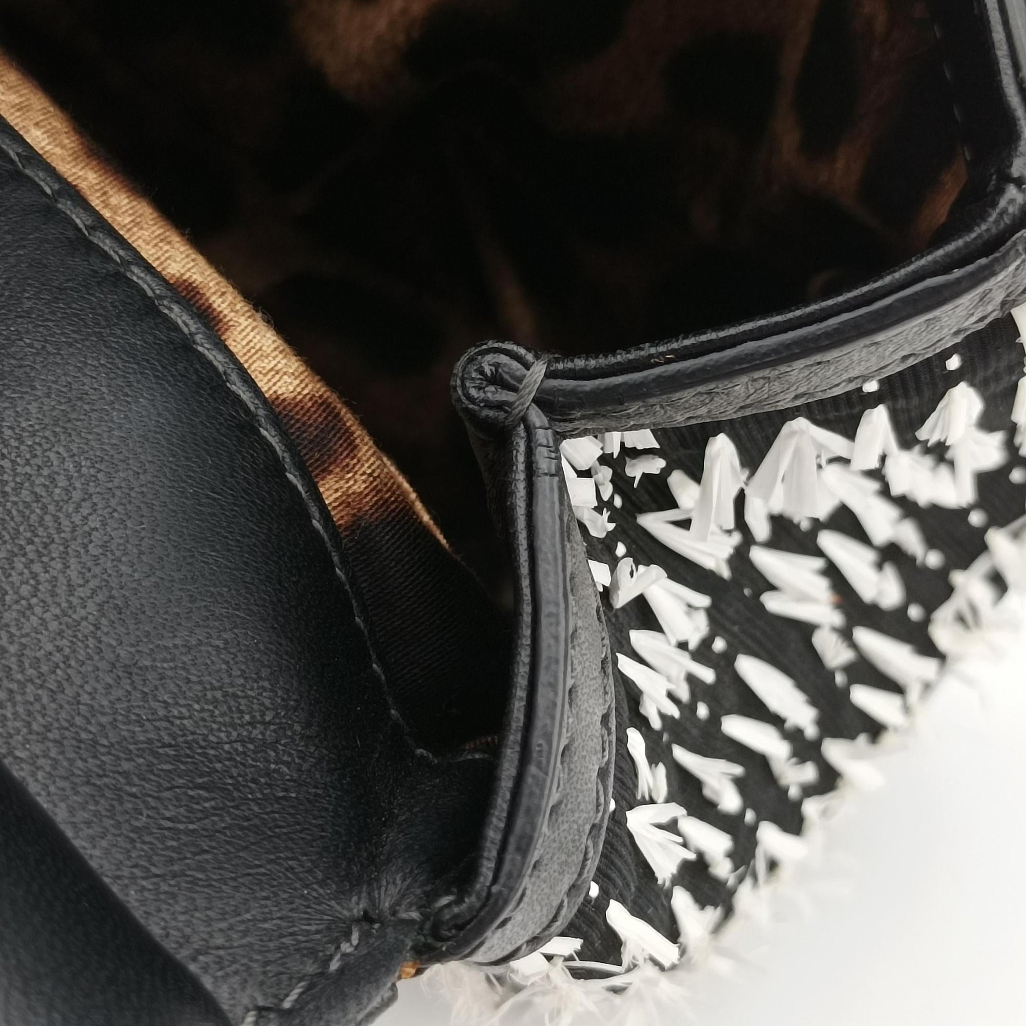 Secondhand Dolce & Gabbana SICILY Black×white Canvas × Leather  shoulderbag | stylenewstar
