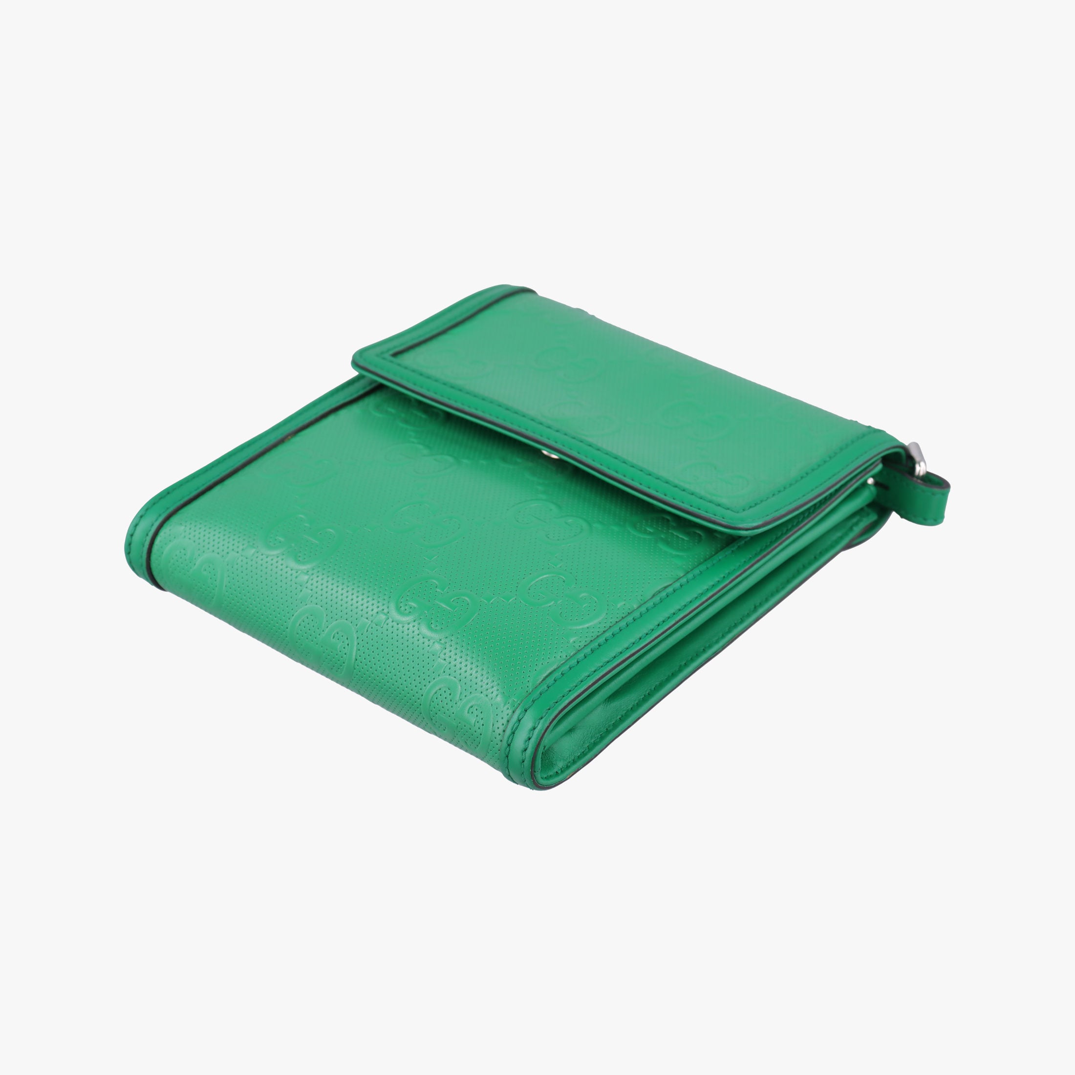 Secondhand Gucci GG Embossed Messenger Bag Green Leather 625782 shoulderbag | stylenewstar