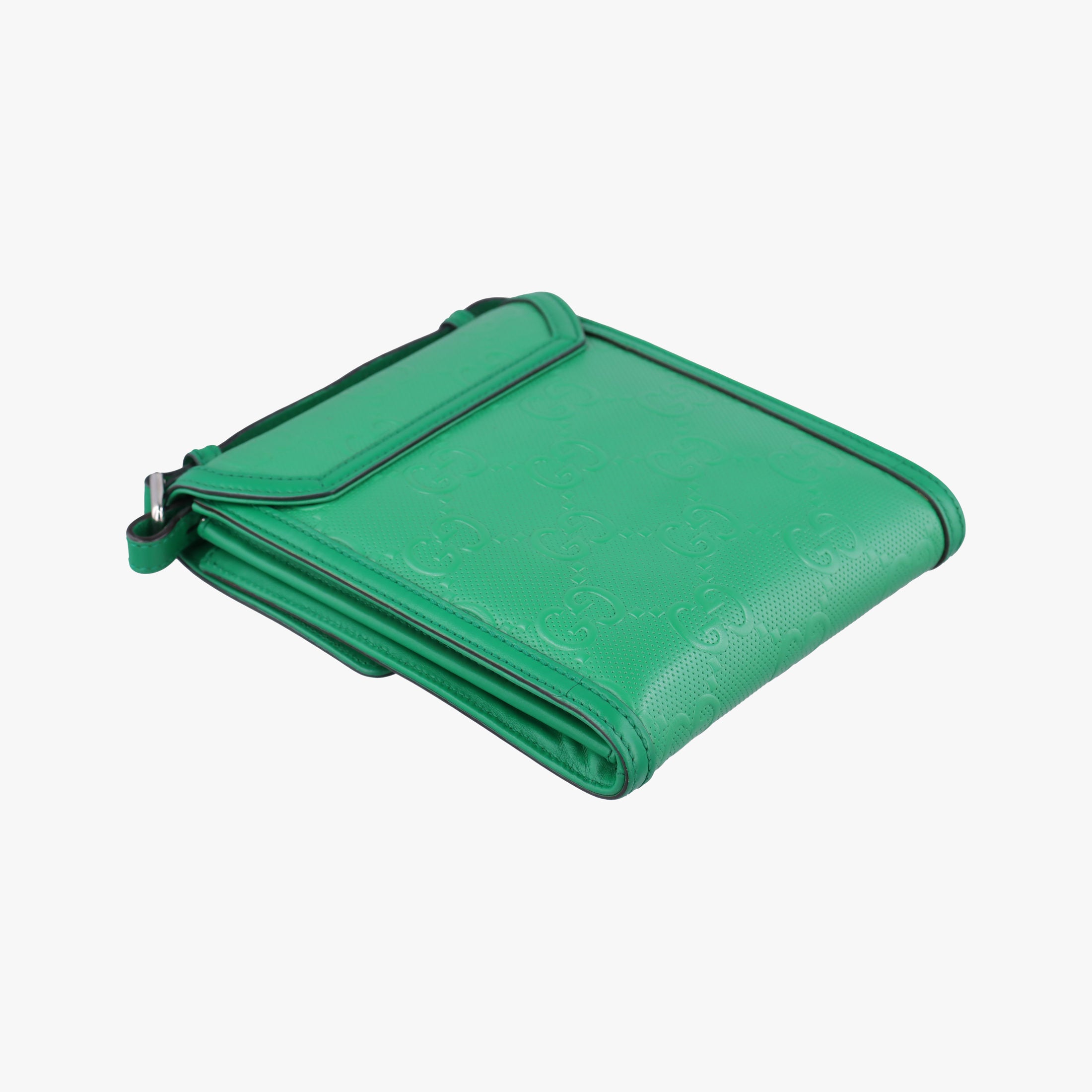 Secondhand Gucci GG Embossed Messenger Bag Green Leather 625782 shoulderbag | stylenewstar