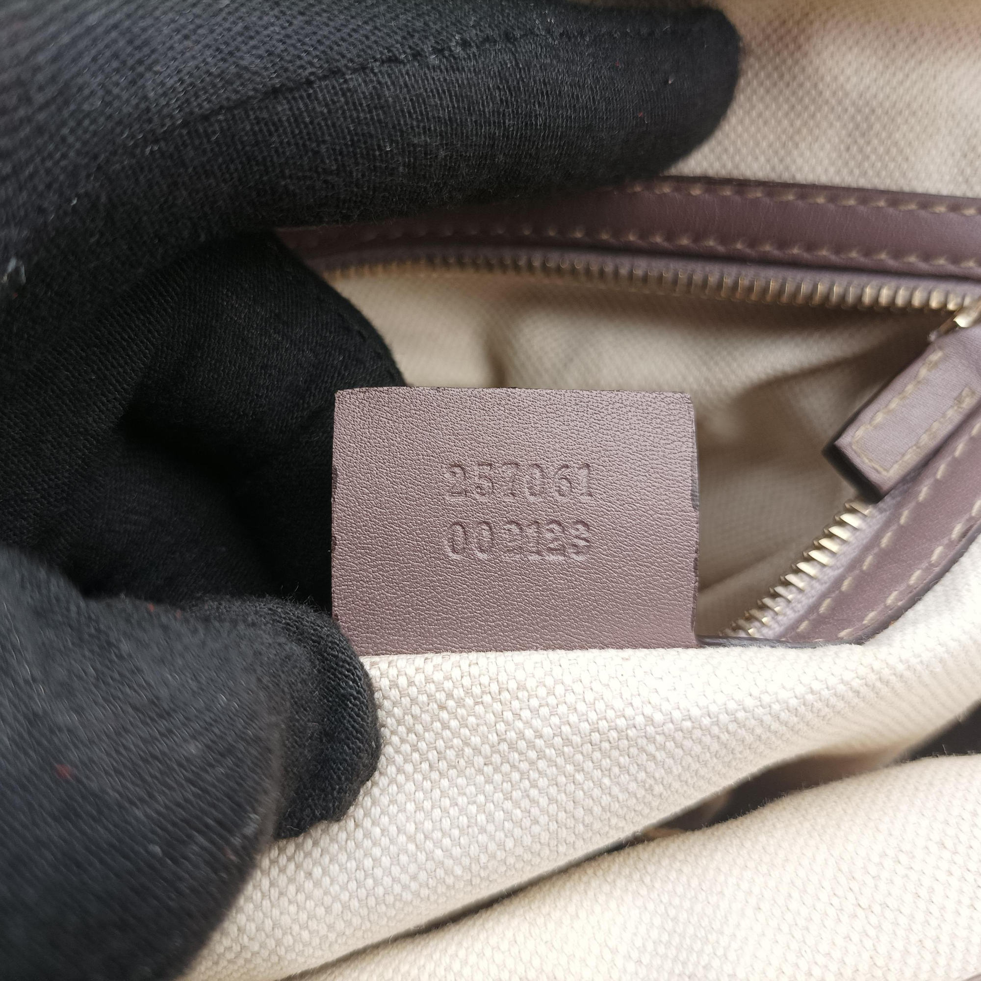 Pre-owned Gucci Mayfair Brown Leather 257061 handbag | stylenewstar