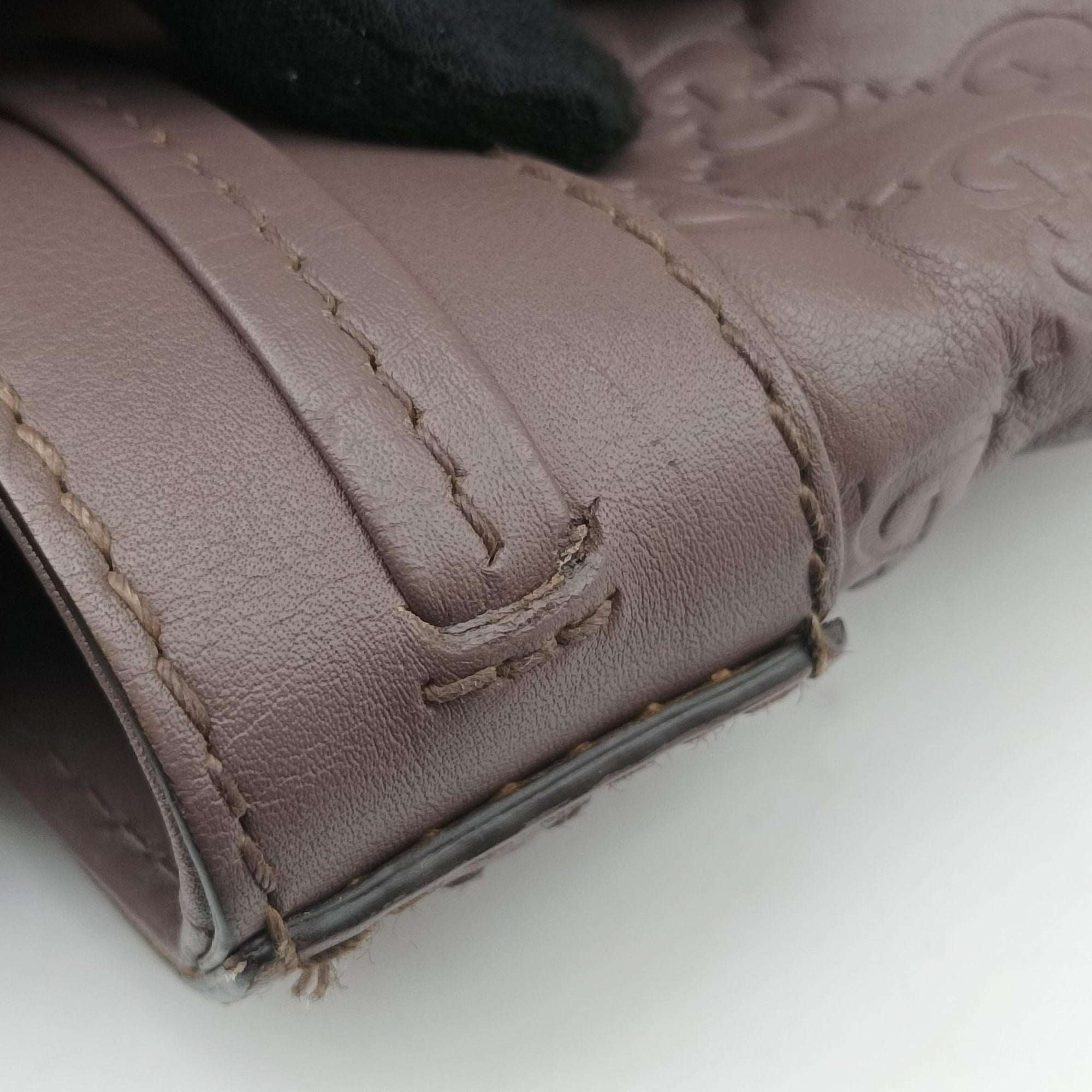 Pre-owned Gucci Mayfair Brown Leather 257061 handbag | stylenewstar