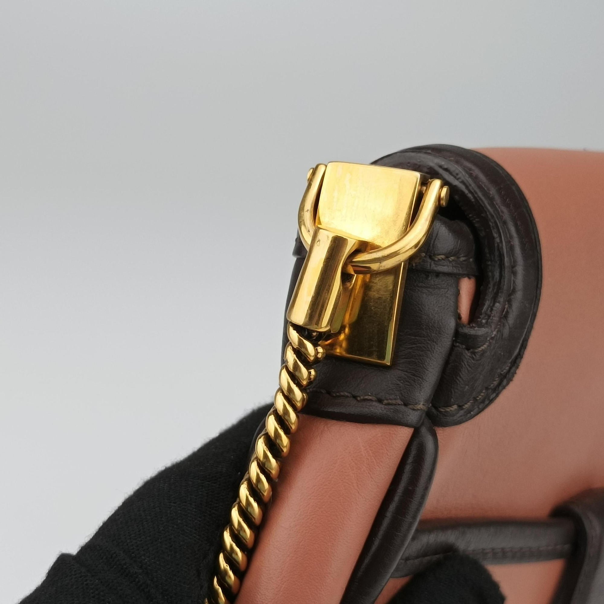 Pre-owned Louis Vuitton Collection Trapezio Pink×Brown leather M97086 shoulderbag | stylenewstar