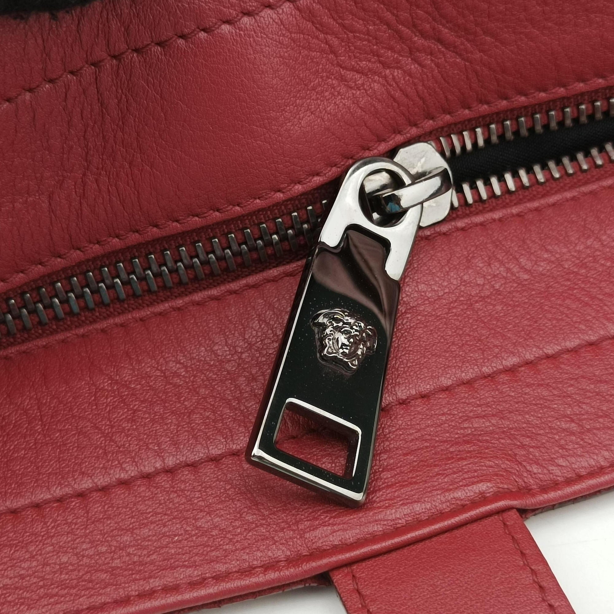 Secondhand VERSACE Medusa Red Leather  handbag | stylenewstar