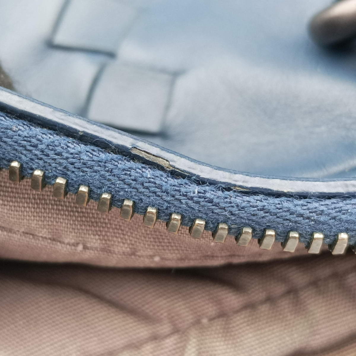 Pre-owned Bottega Veneta Intrecciato Blue×Black lambskin  shoulderbag | stylenewstar
