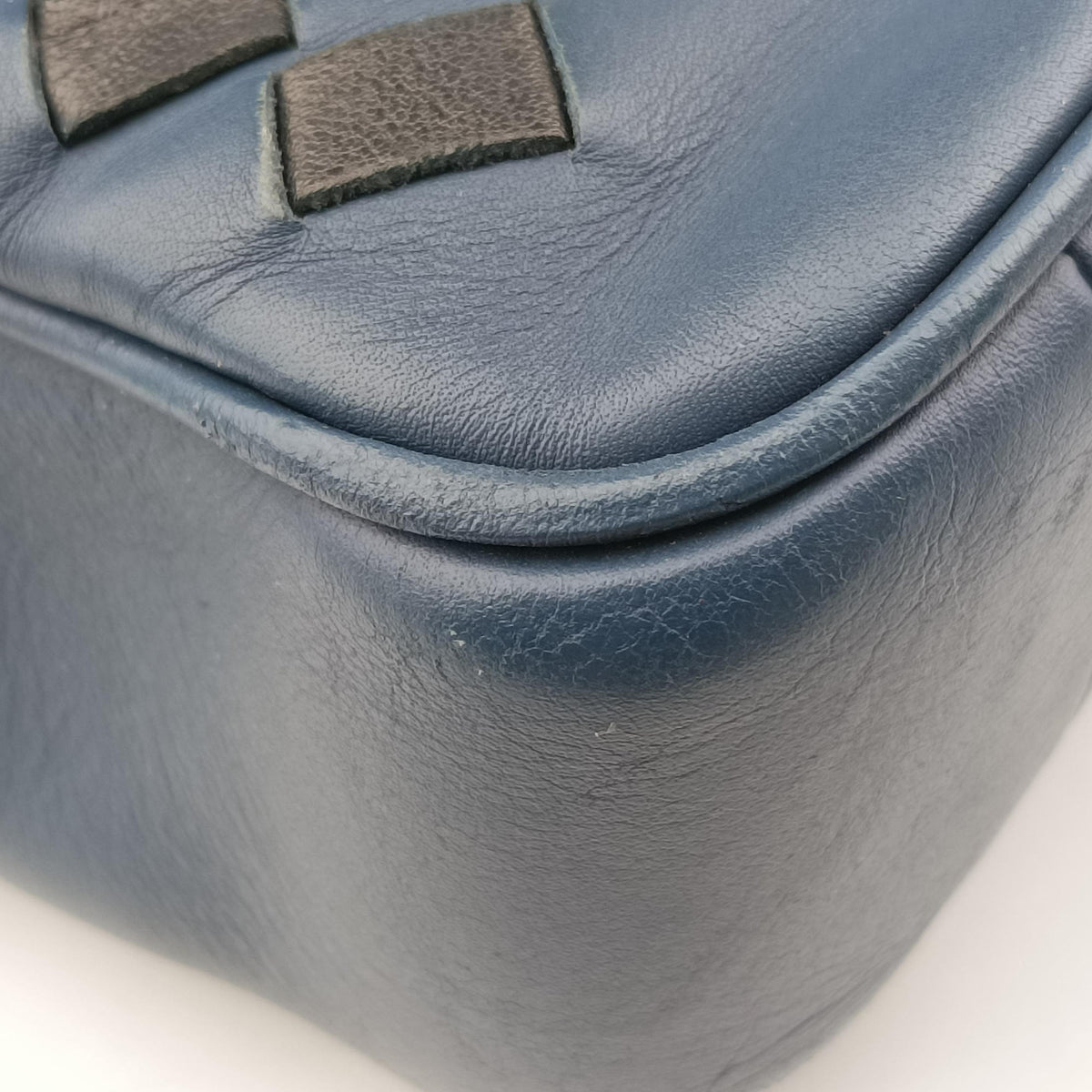Pre-owned Bottega Veneta Intrecciato Blue×Black lambskin  shoulderbag | stylenewstar