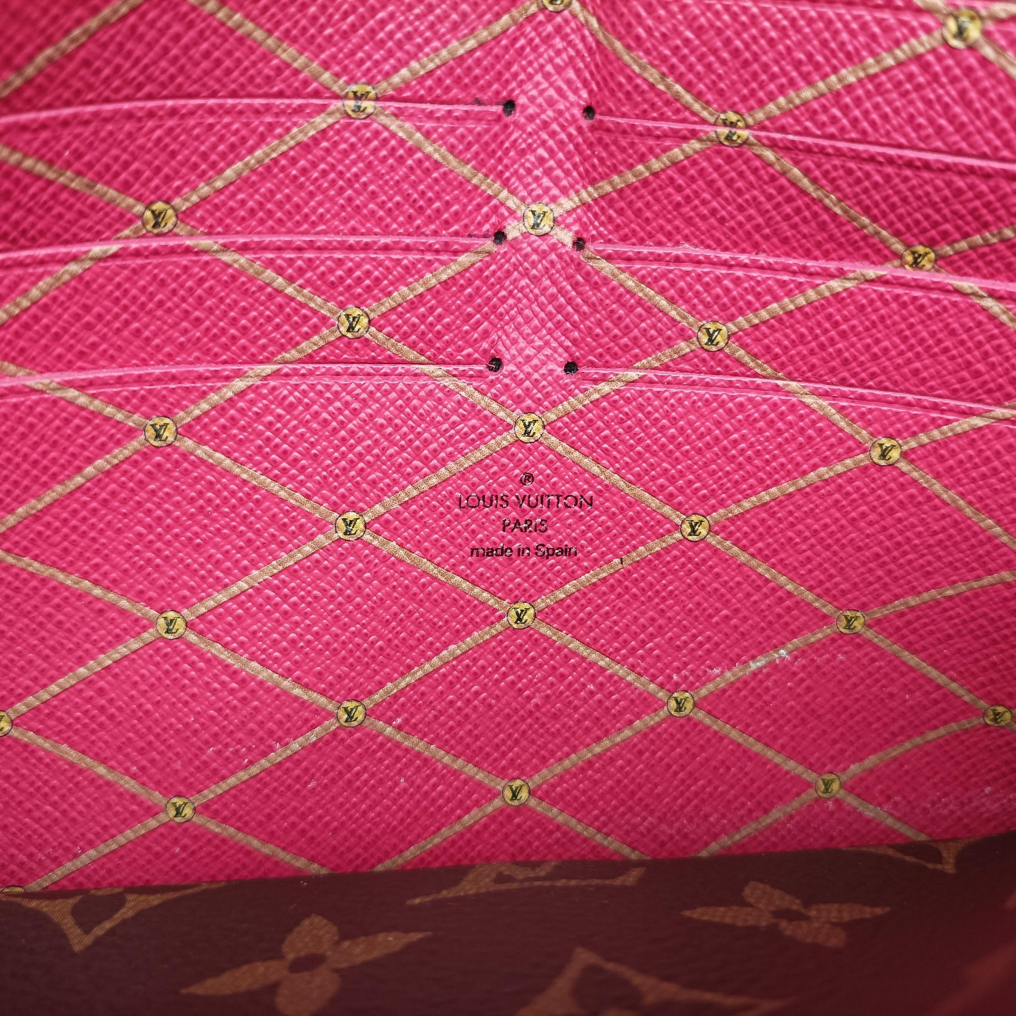 Vintage Louis Vuitton Pochette Weekend brown×Fuchsia Pink Monogram Canvas M62456 shoulderbag | stylenewstar