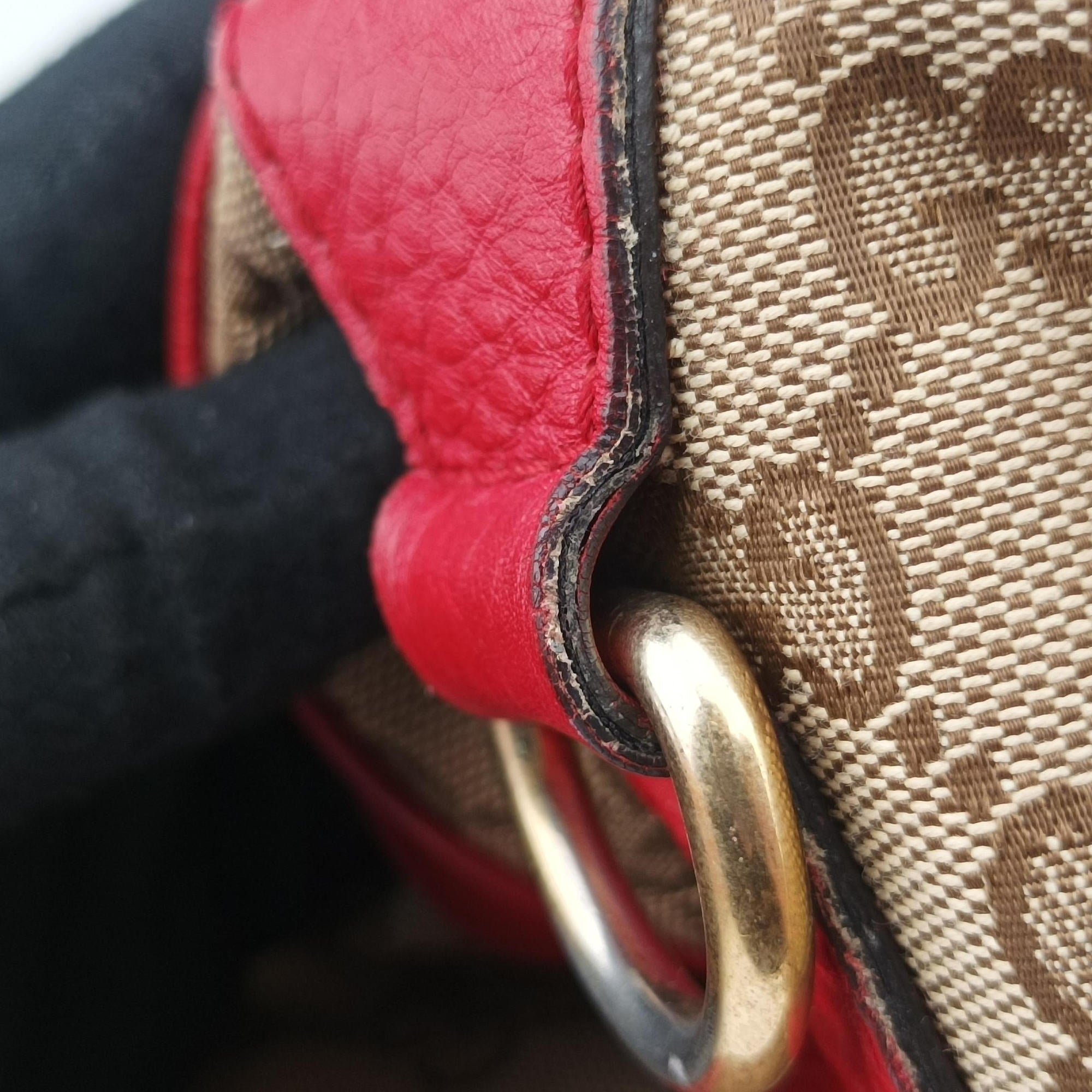 Pre-owned Gucci Sherry Line Beige×Red×Green canvas×leather 247205 shoulderbag | stylenewstar