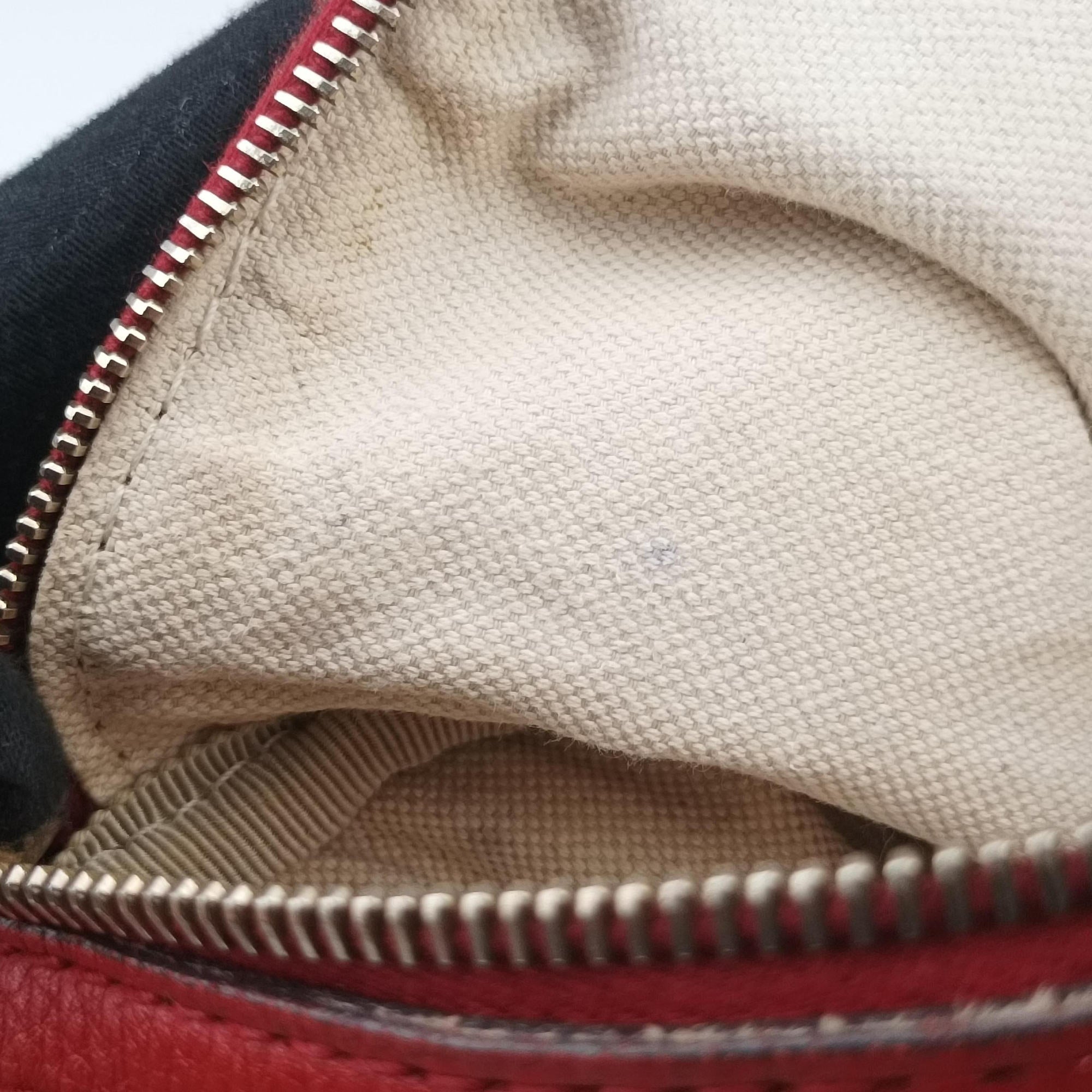 Pre-owned Gucci Sherry Line Beige×Red×Green canvas×leather 247205 shoulderbag | stylenewstar