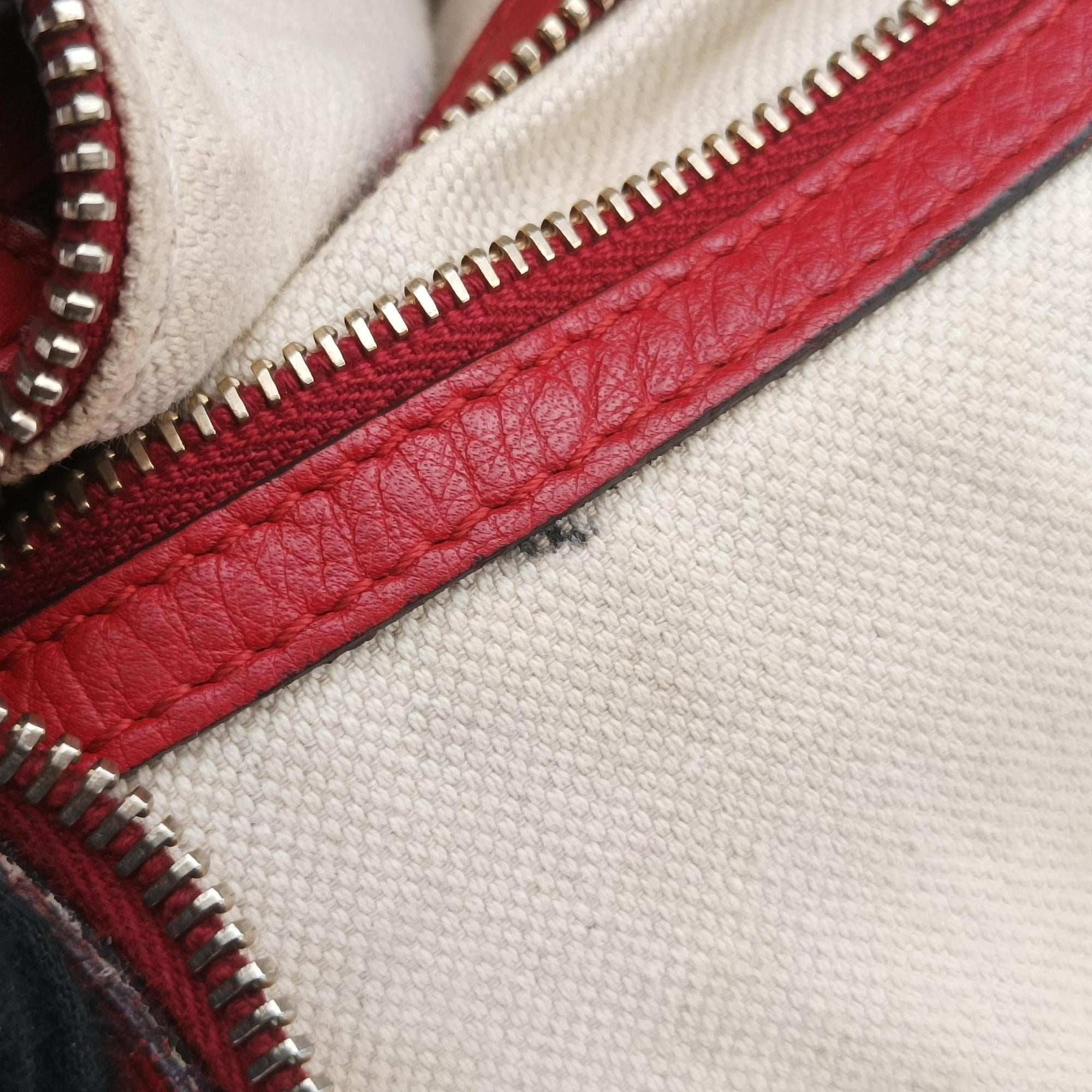 Pre-owned Gucci Sherry Line Beige×Red×Green canvas×leather 247205 shoulderbag | stylenewstar