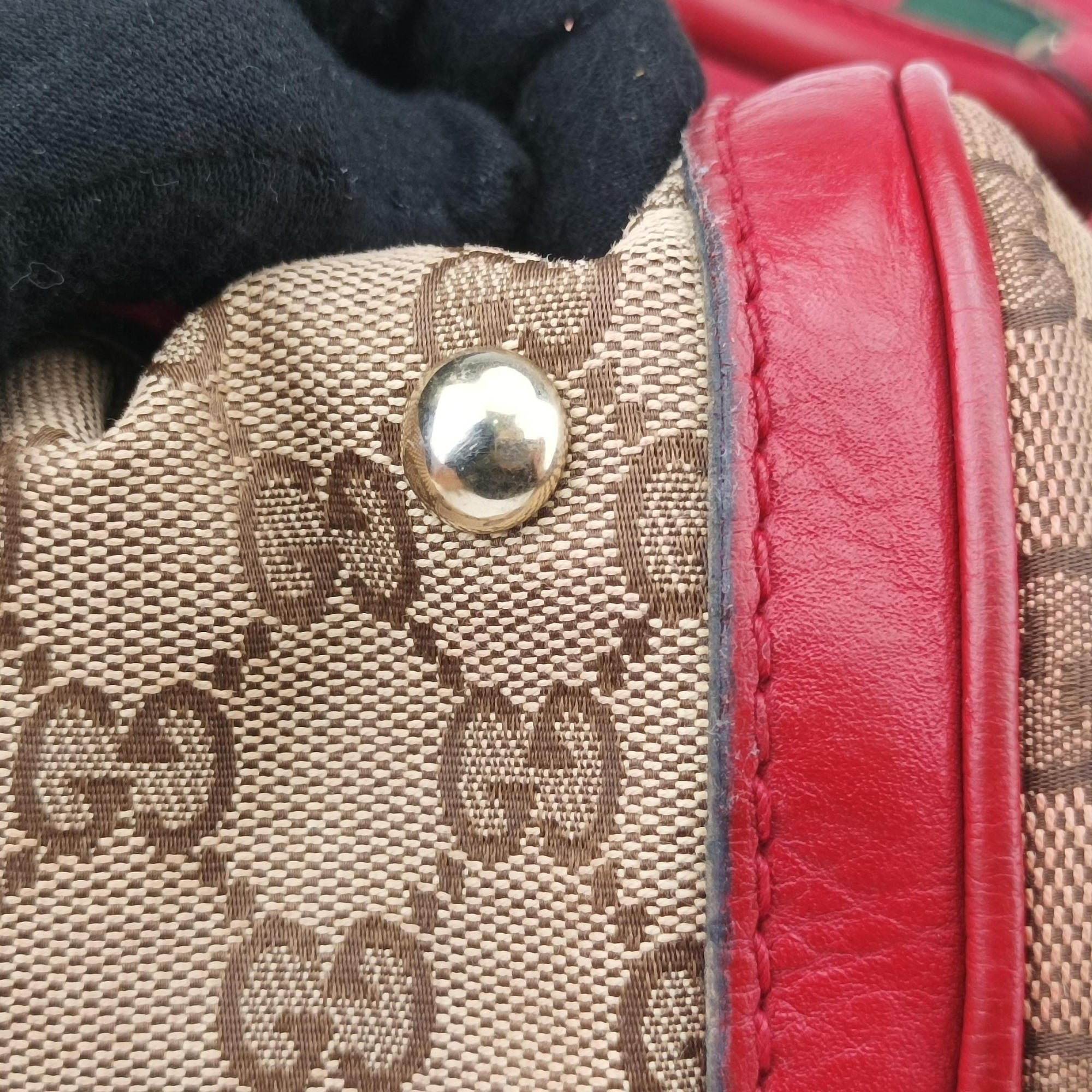 Pre-owned Gucci Sherry Line Beige×Red×Green canvas×leather 247205 shoulderbag | stylenewstar