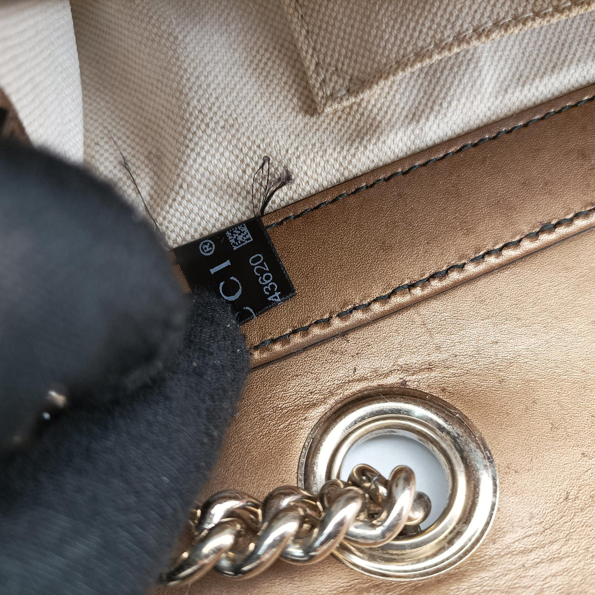Pre-owned Gucci Emily Golden Patent 295402 shoulderbag | stylenewstar