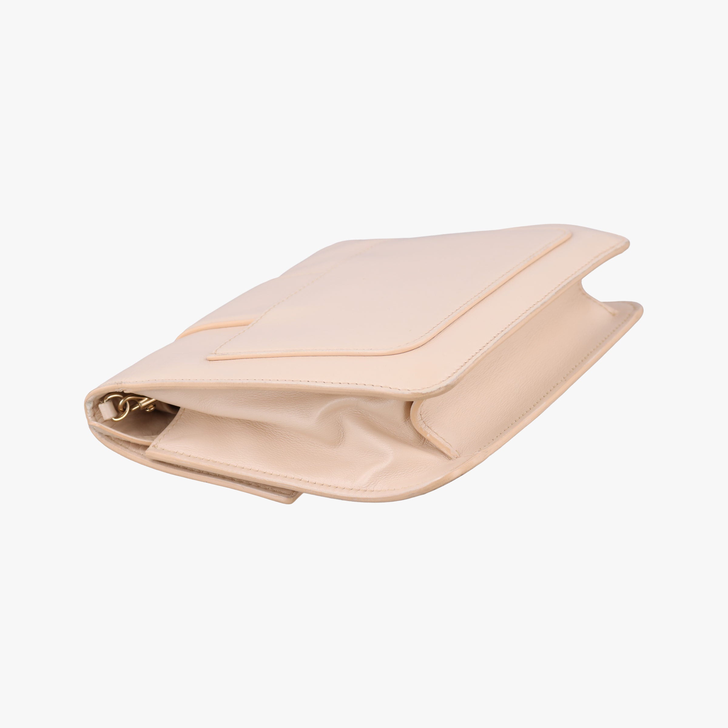 Pre-owned VERSACE La Medusa Beige Leather  shoulderbag | stylenewstar
