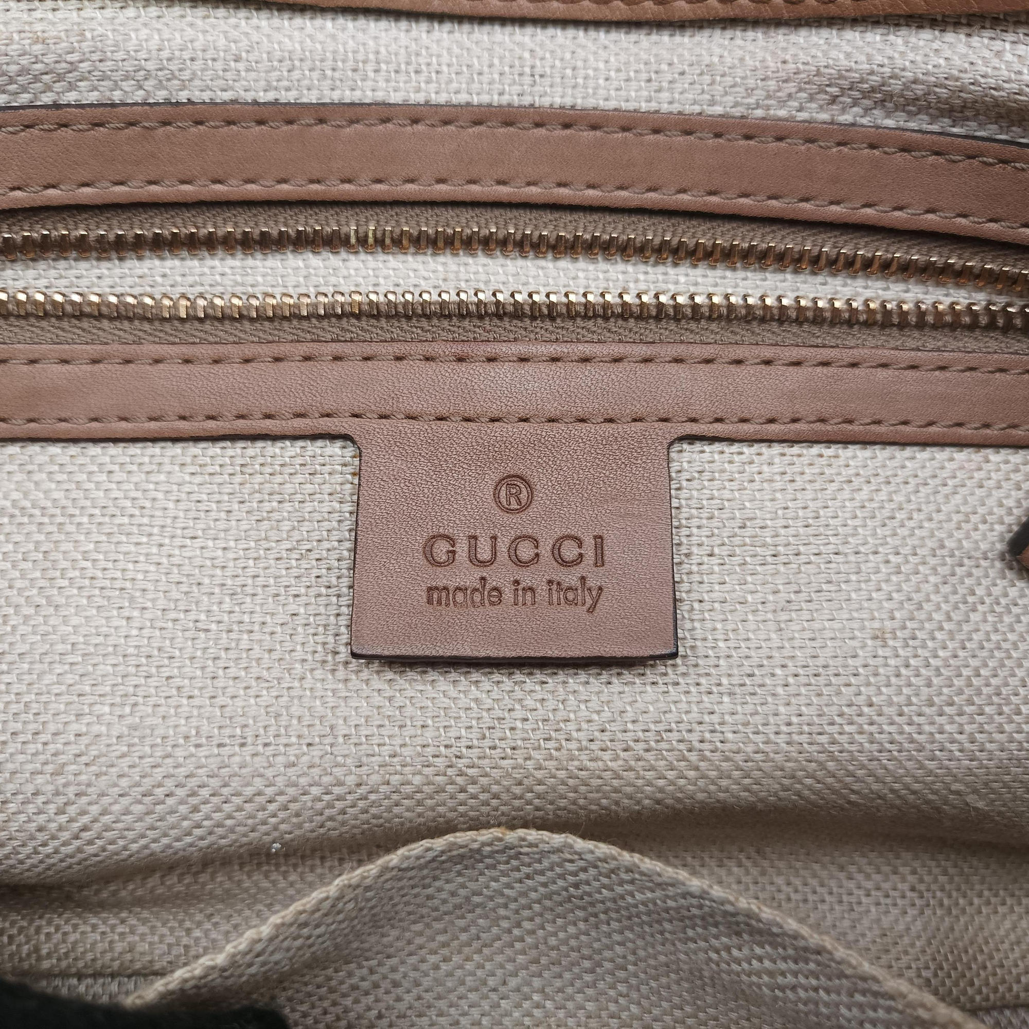 Pre-owned Gucci Tassel Handmade Medium Flap Camel Leather 263954 shoulderbag | stylenewstar