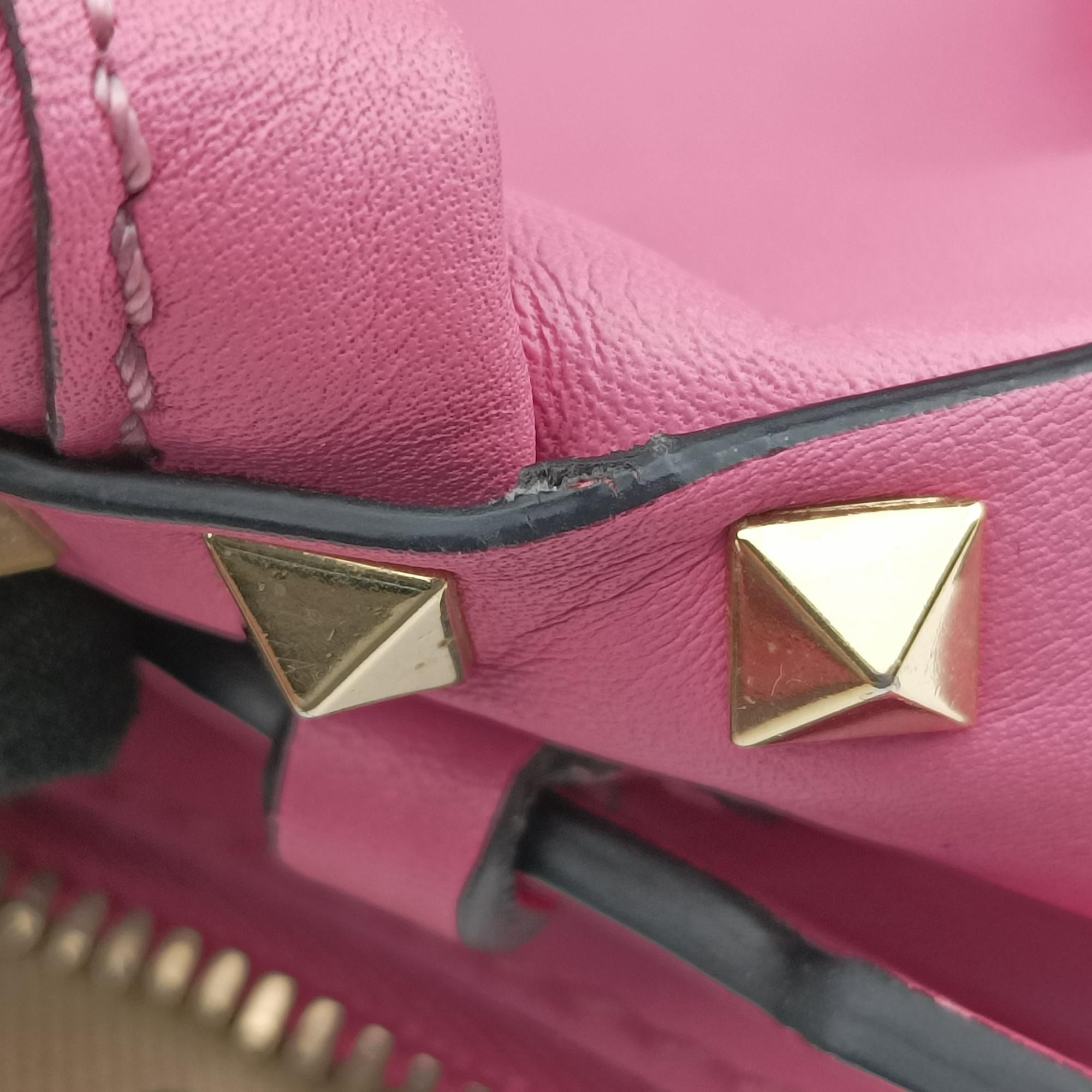 Secondhand Valentino Rockstud Pink Leather  backpack/rucksack | stylenewstar