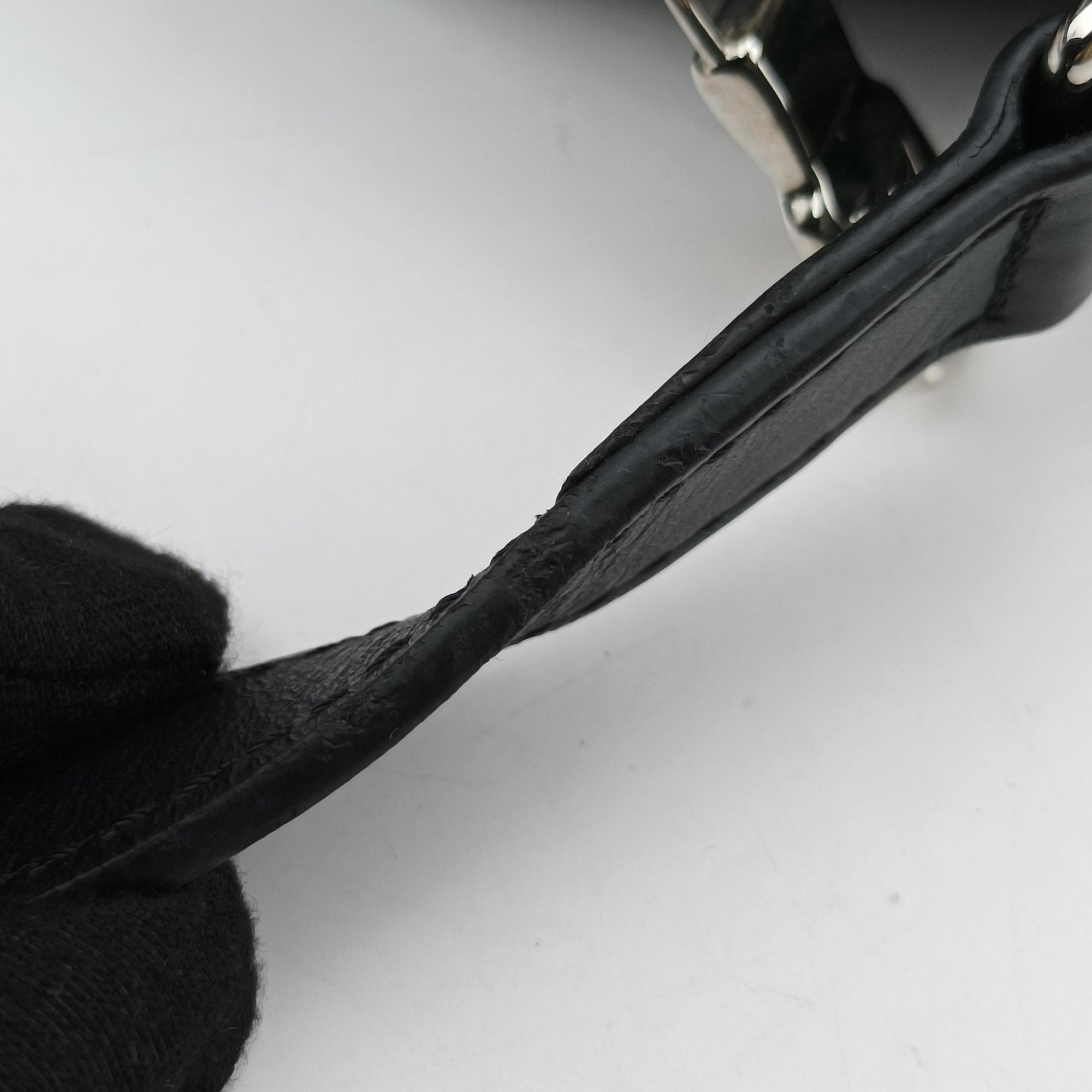Pre-owned Louis Vuitton Danube PM Supreme Collaboration Noir epi M53431 shoulderbag | stylenewstar