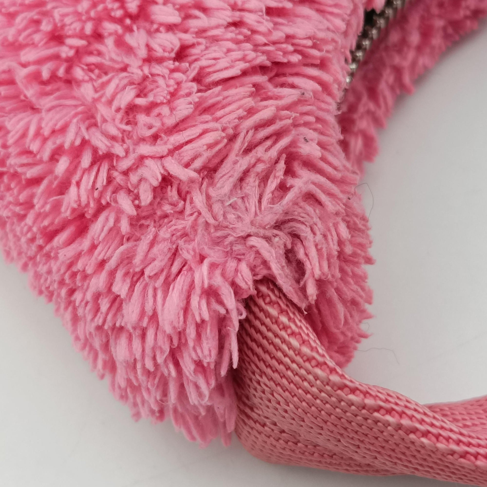 Vintage Prada Re-Edition2000 Pink Terry cloth 1NE515 handbag | stylenewstar