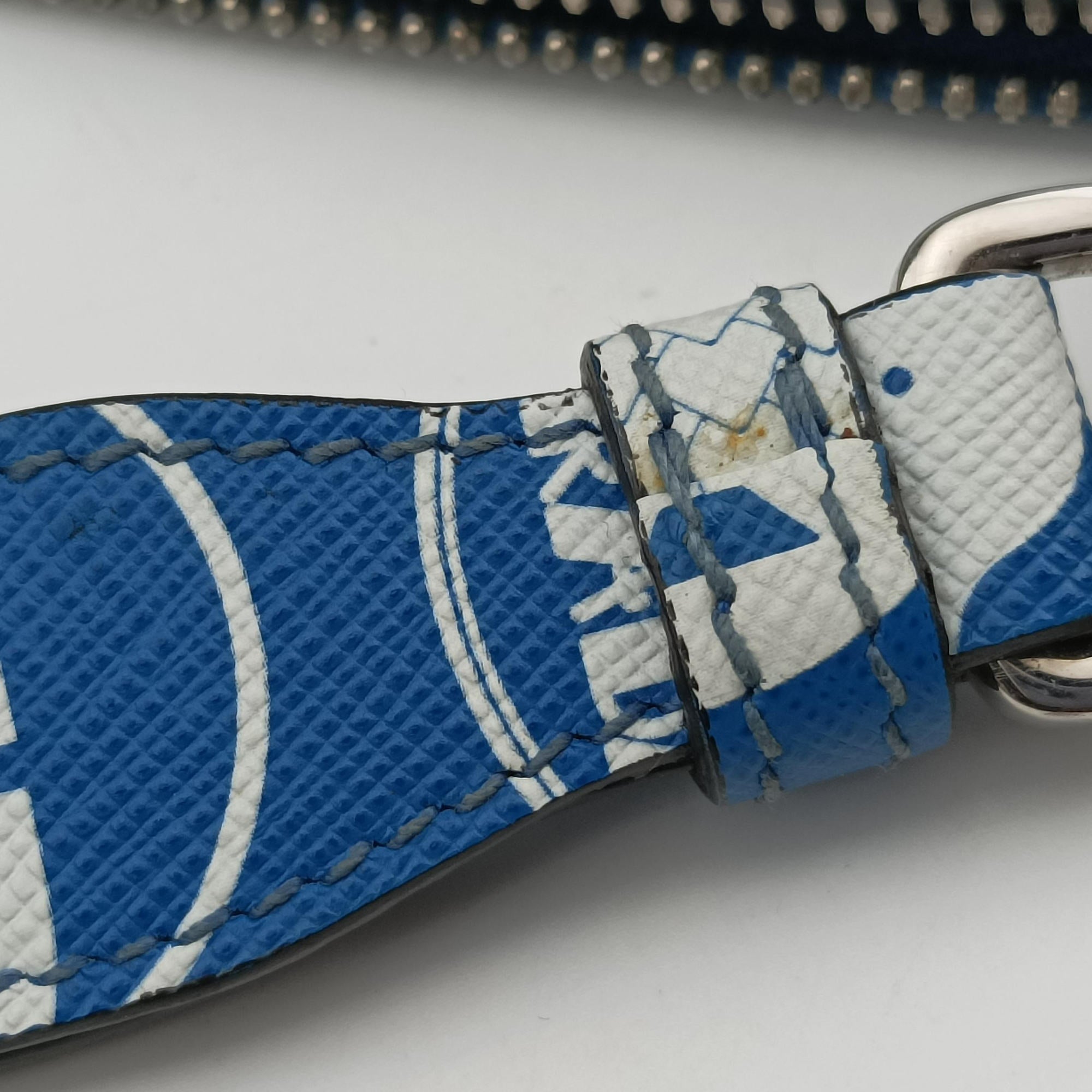 Secondhand Prada Marine Taste Blue Saffiano leather  shoulderbag | stylenewstar