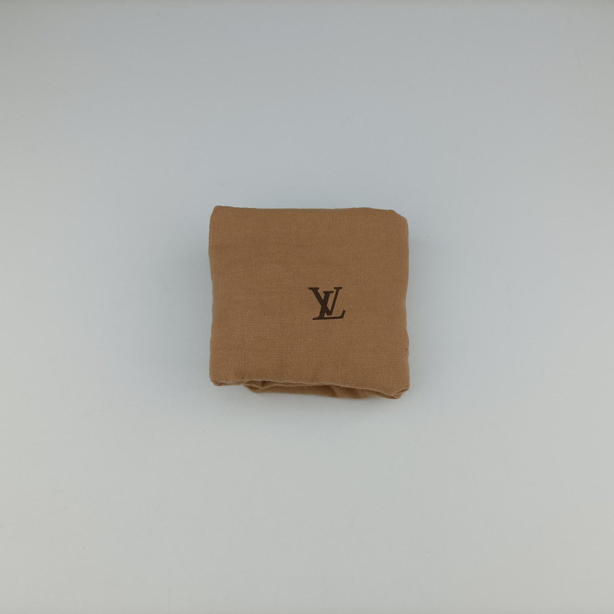Secondhand Louis Vuitton Nocturne PM Vanilla Epi M5218A shoulderbag | stylenewstar