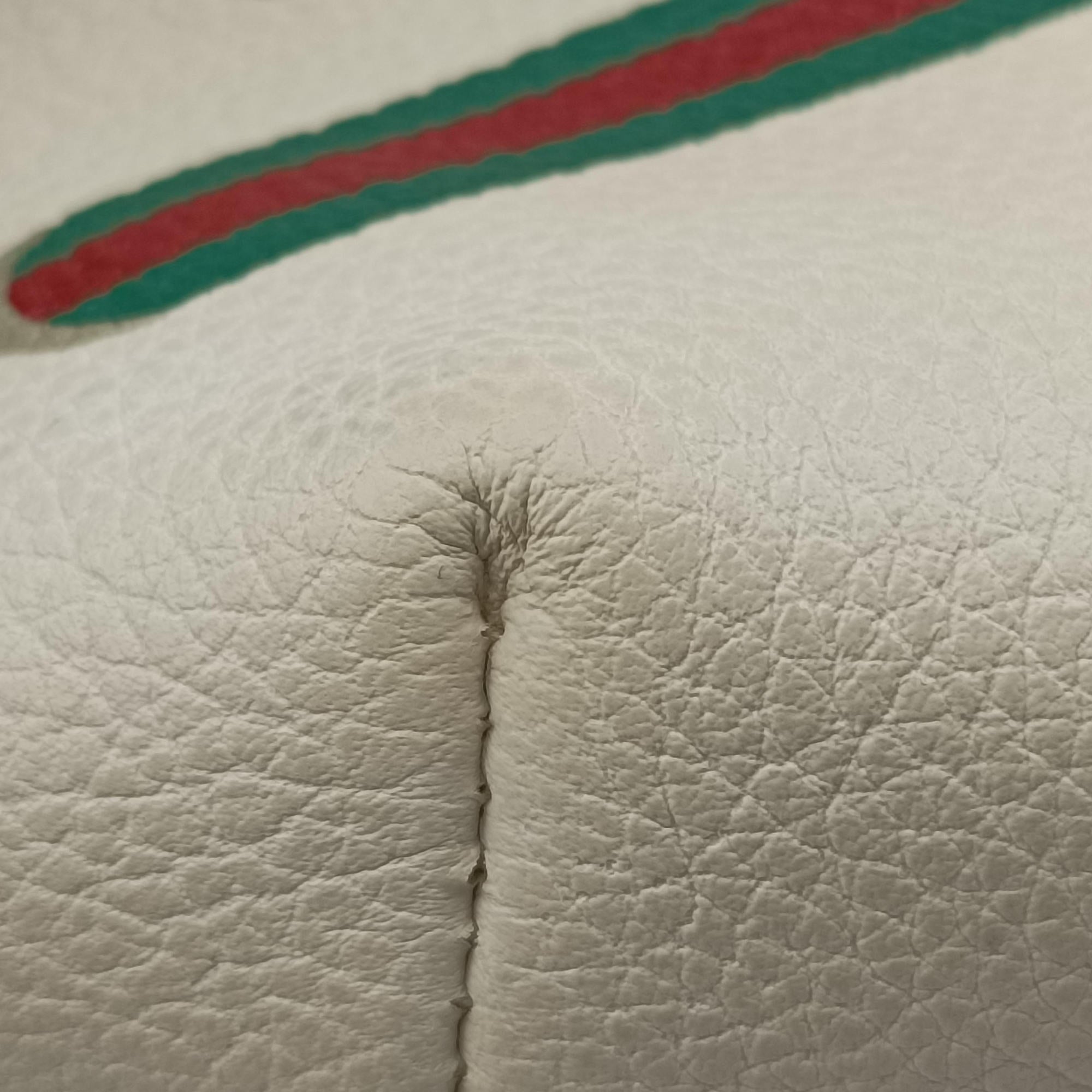Secondhand Gucci Print White Leather 527792 bum bag/waist bag | stylenewstar