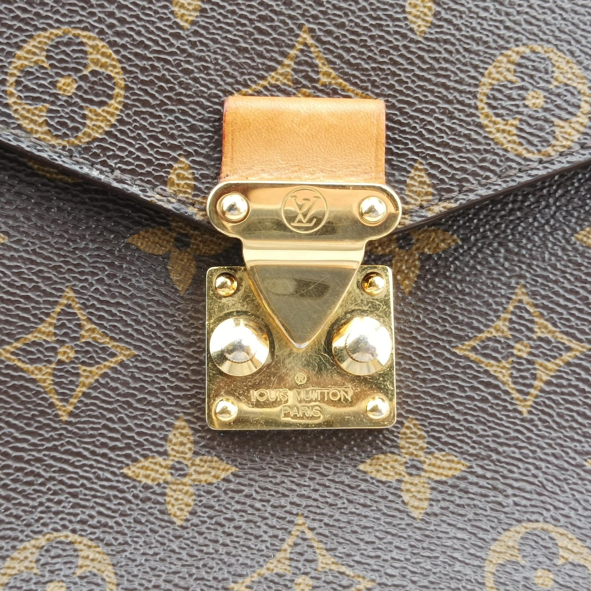 Pre-owned Louis Vuitton Pochette Metis MM Brown Monogram Canvas M44875 shoulderbag | stylenewstar
