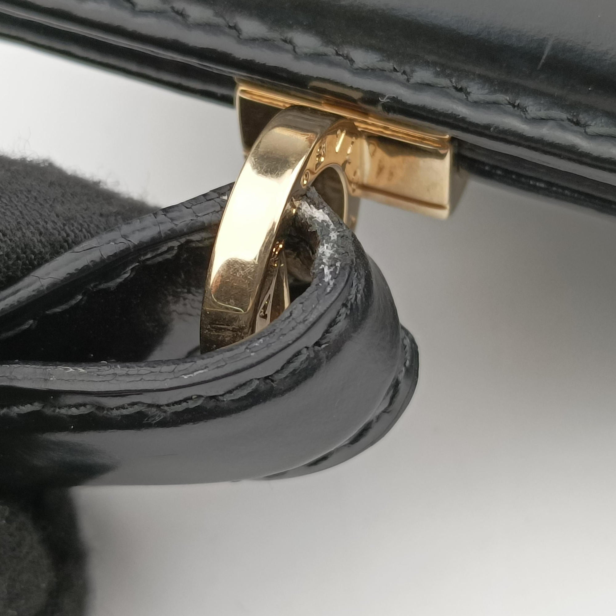 Secondhand Bvlgari Leopard Print Black Leather× Fur  shoulderbag | stylenewstar