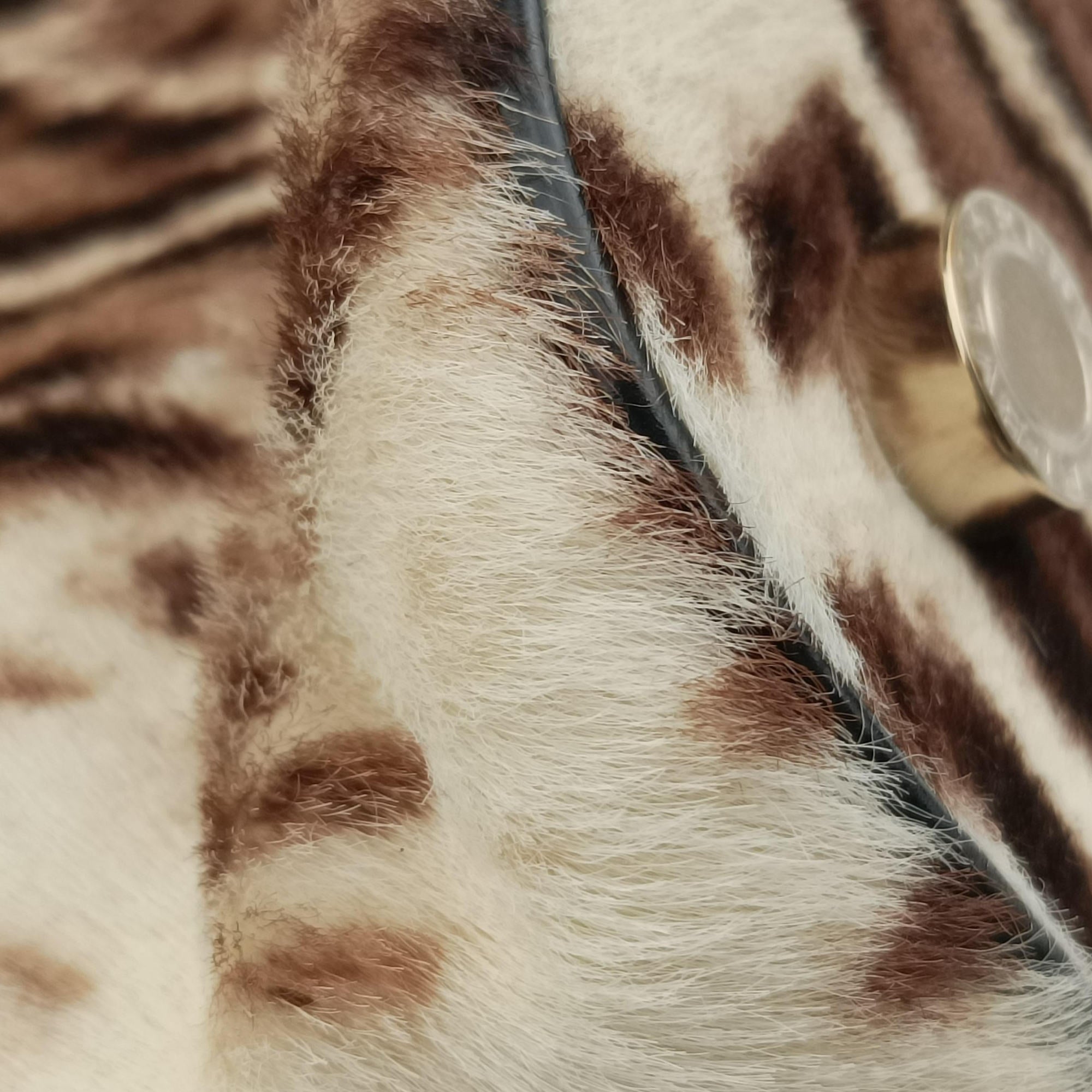 Secondhand Bvlgari Leopard Print Black Leather× Fur  shoulderbag | stylenewstar