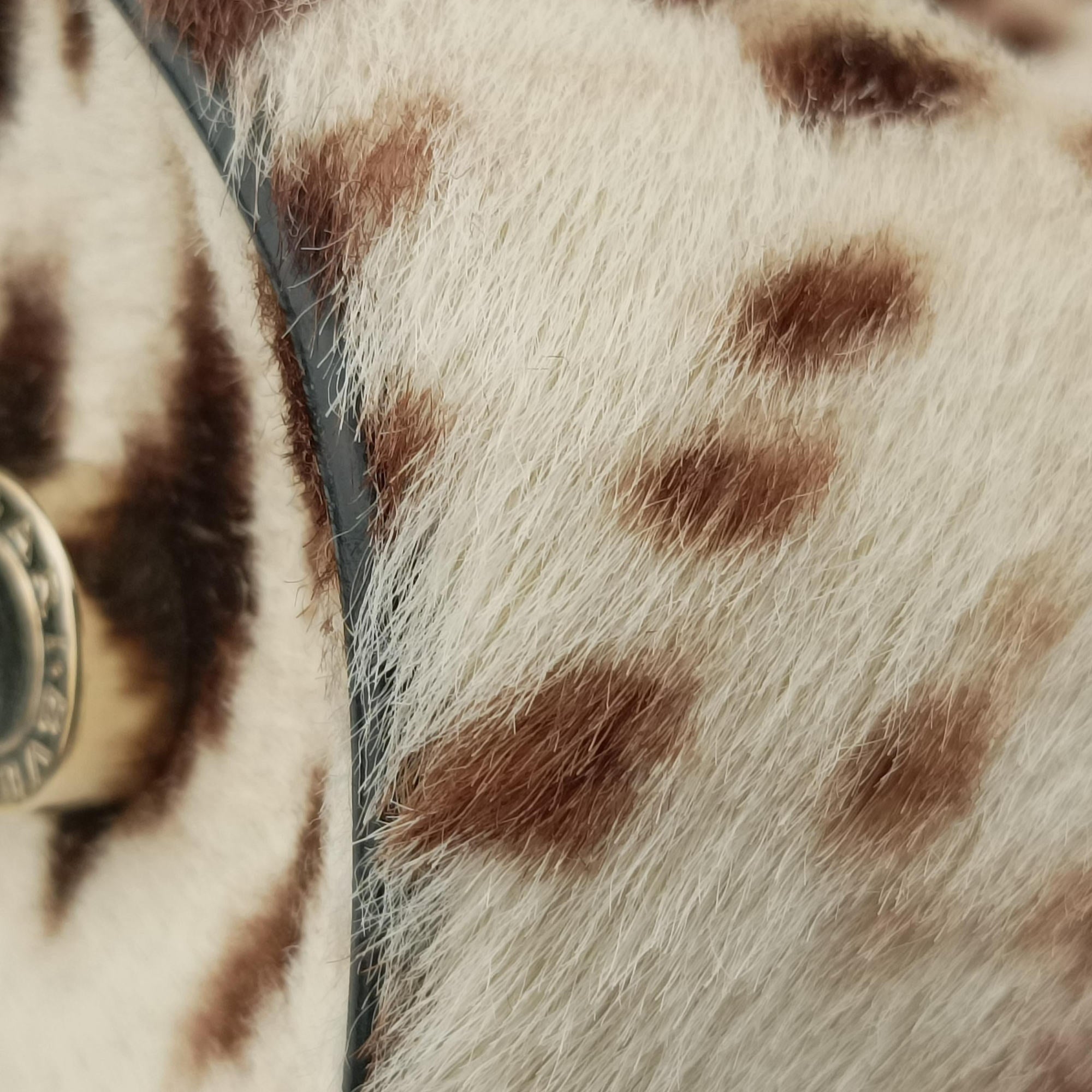 Secondhand Bvlgari Leopard Print Black Leather× Fur  shoulderbag | stylenewstar