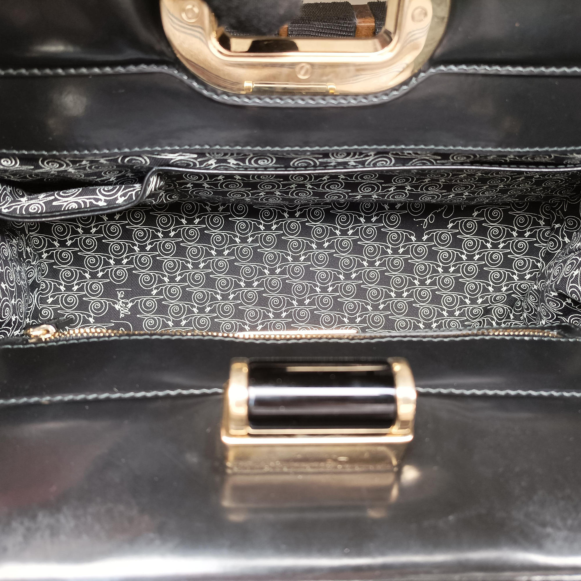 Secondhand Bvlgari Leopard Print Black Leather× Fur  shoulderbag | stylenewstar